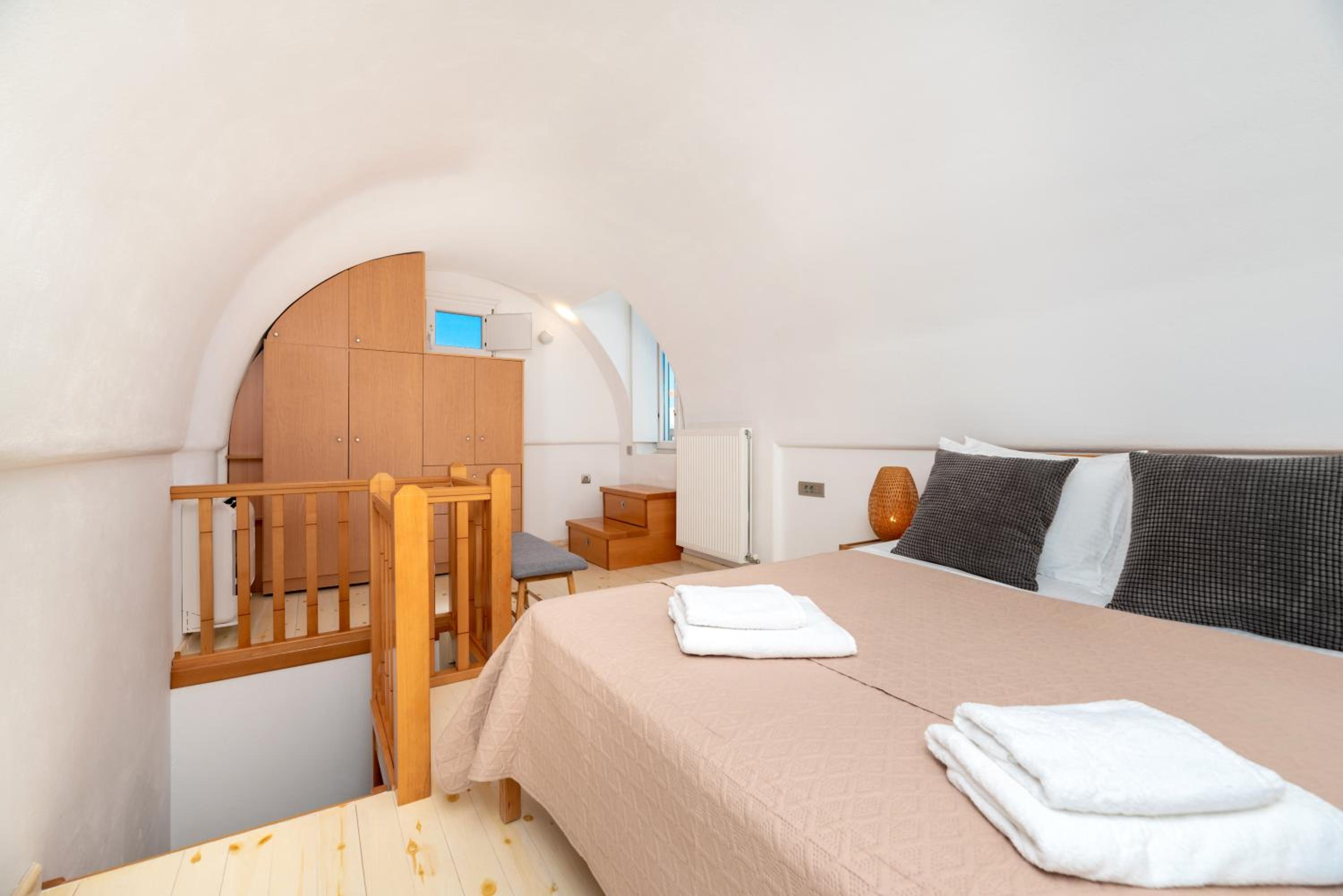 Johnny s House en Imerovigli — bedroom