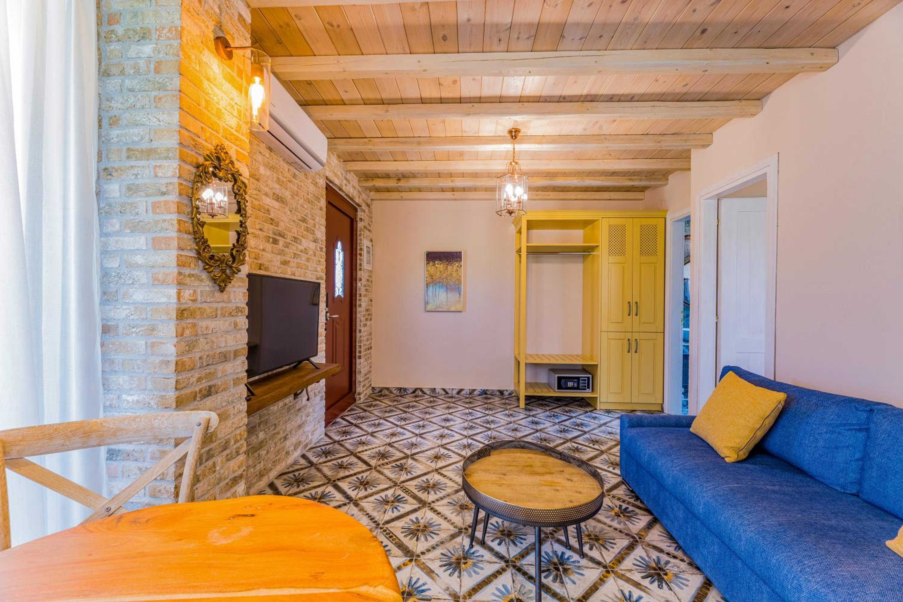 Mediterraneo Luxury Suites Halkidiki