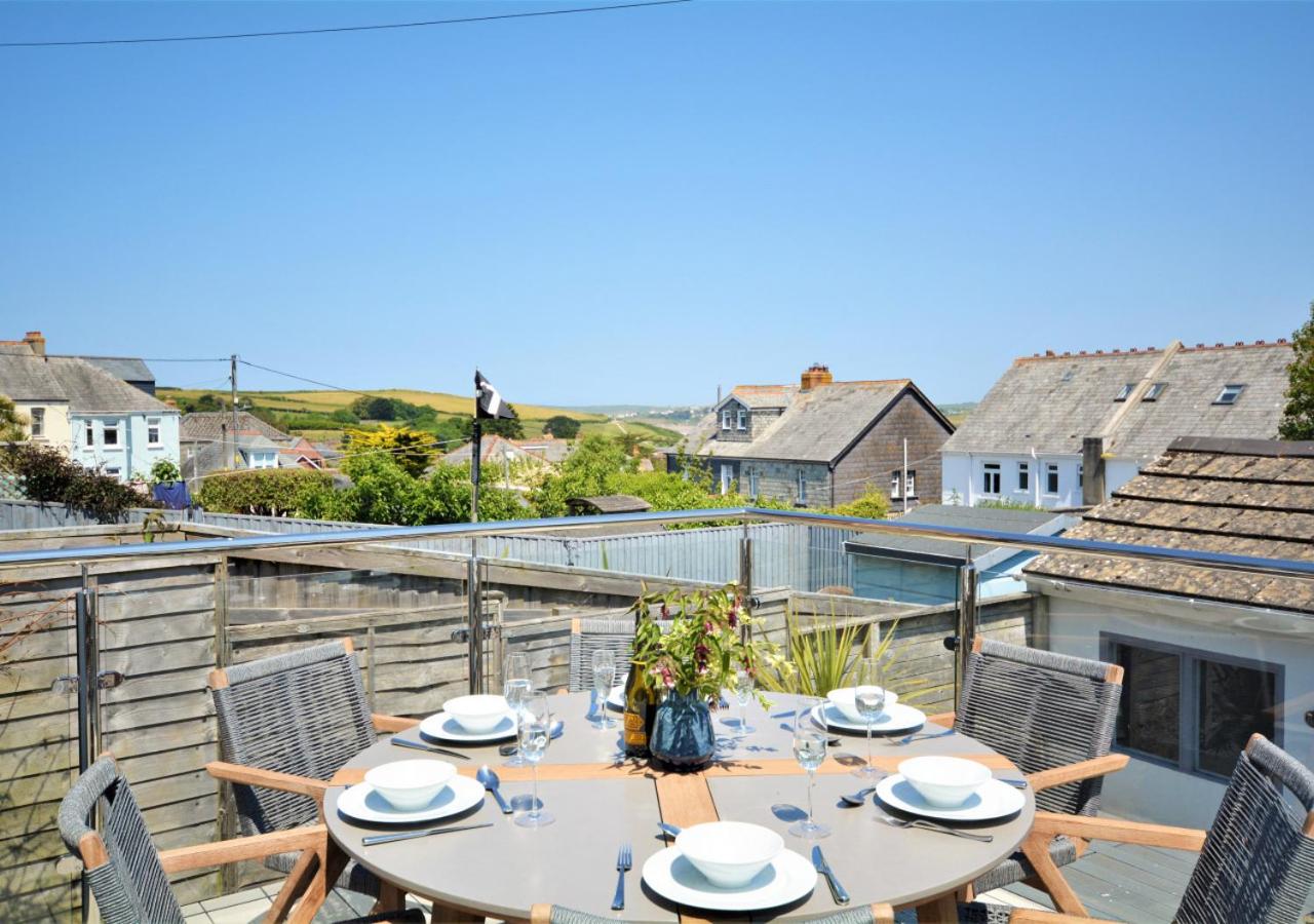 3 Bed in Padstow oc-p00144