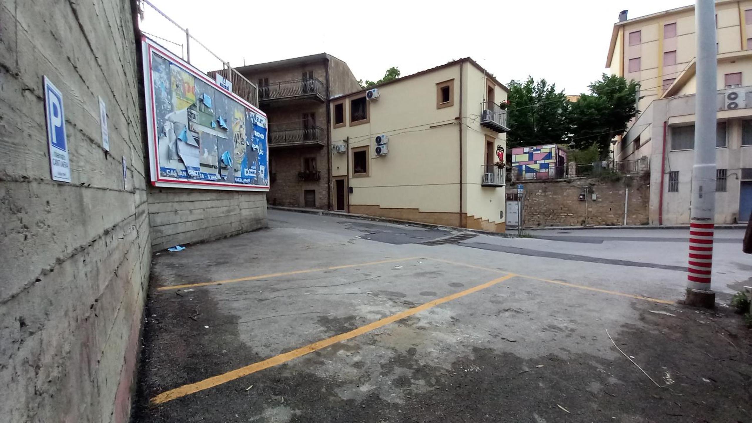 Cantunera SicilianRoom view 3