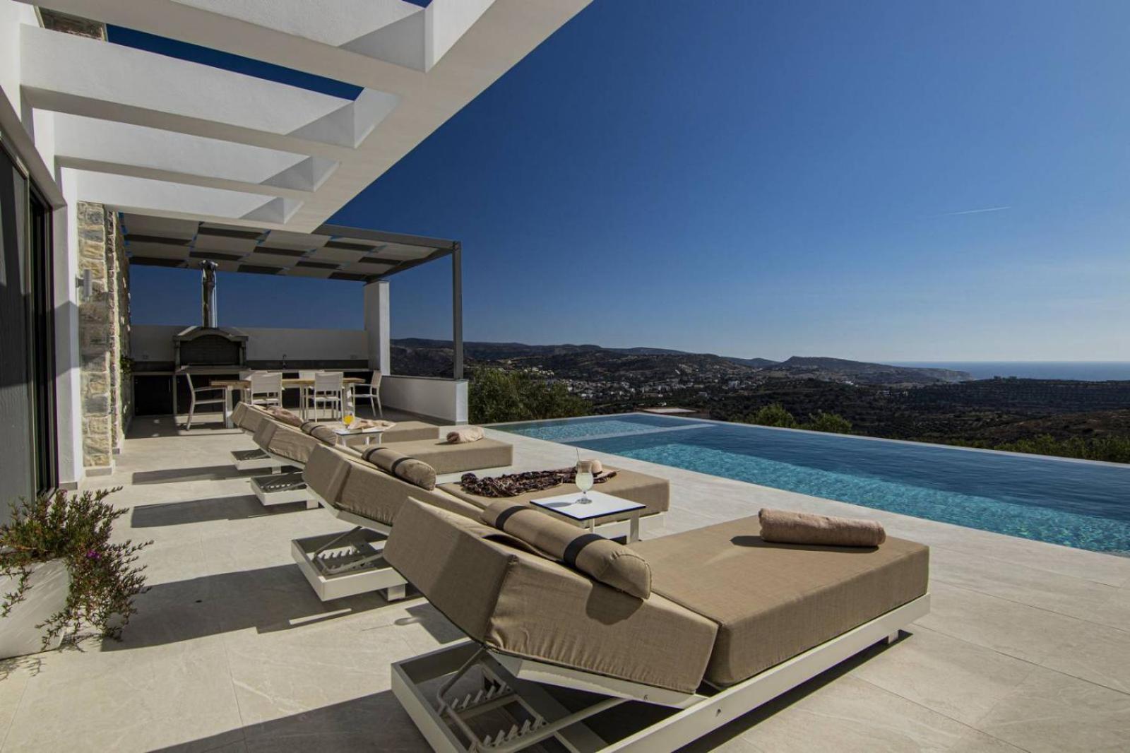 Crete Villa Paseathea, Luxurious Pool Getaway