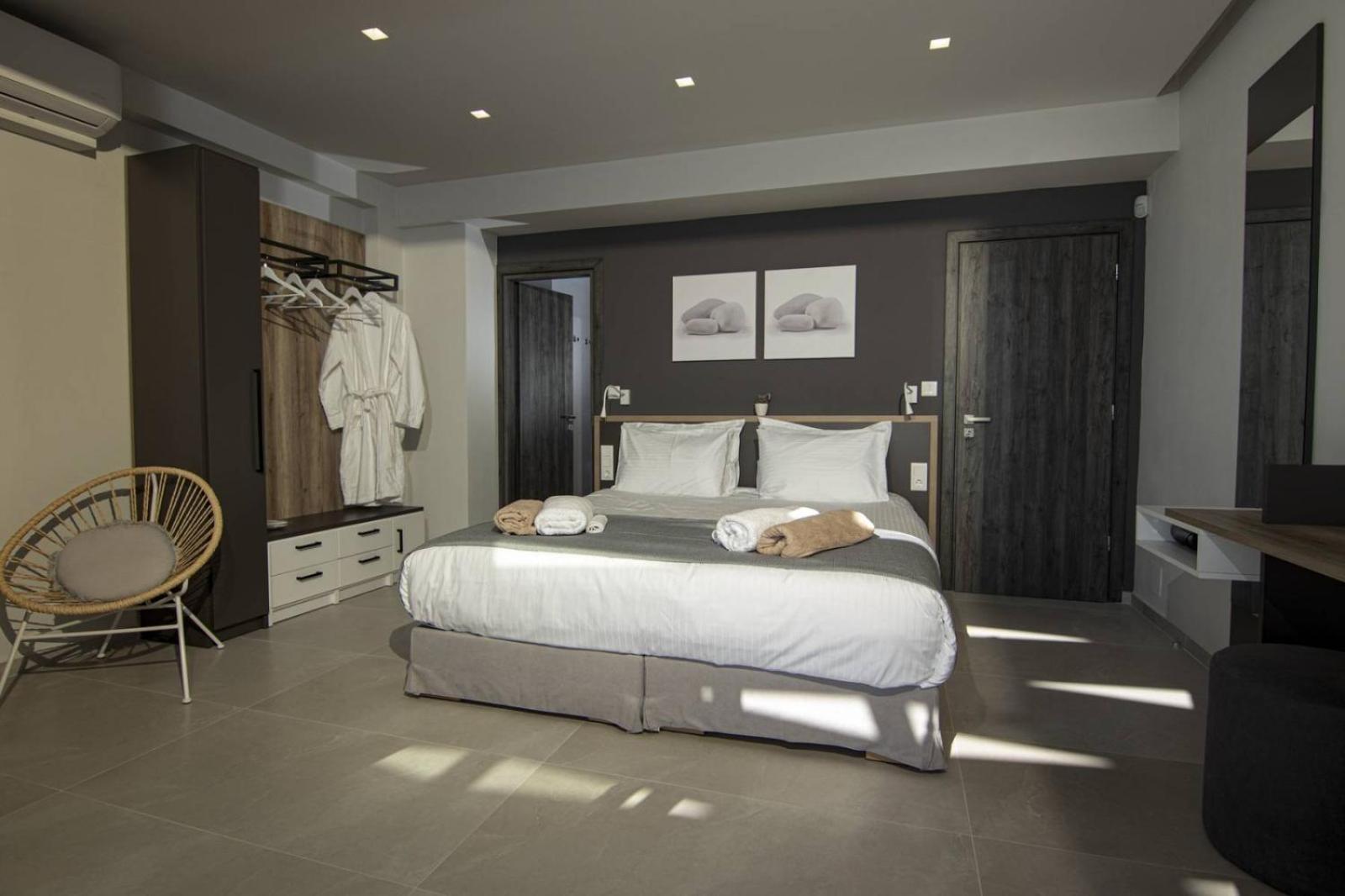 Crete Villa Paseathea, Luxurious Pool Getaway