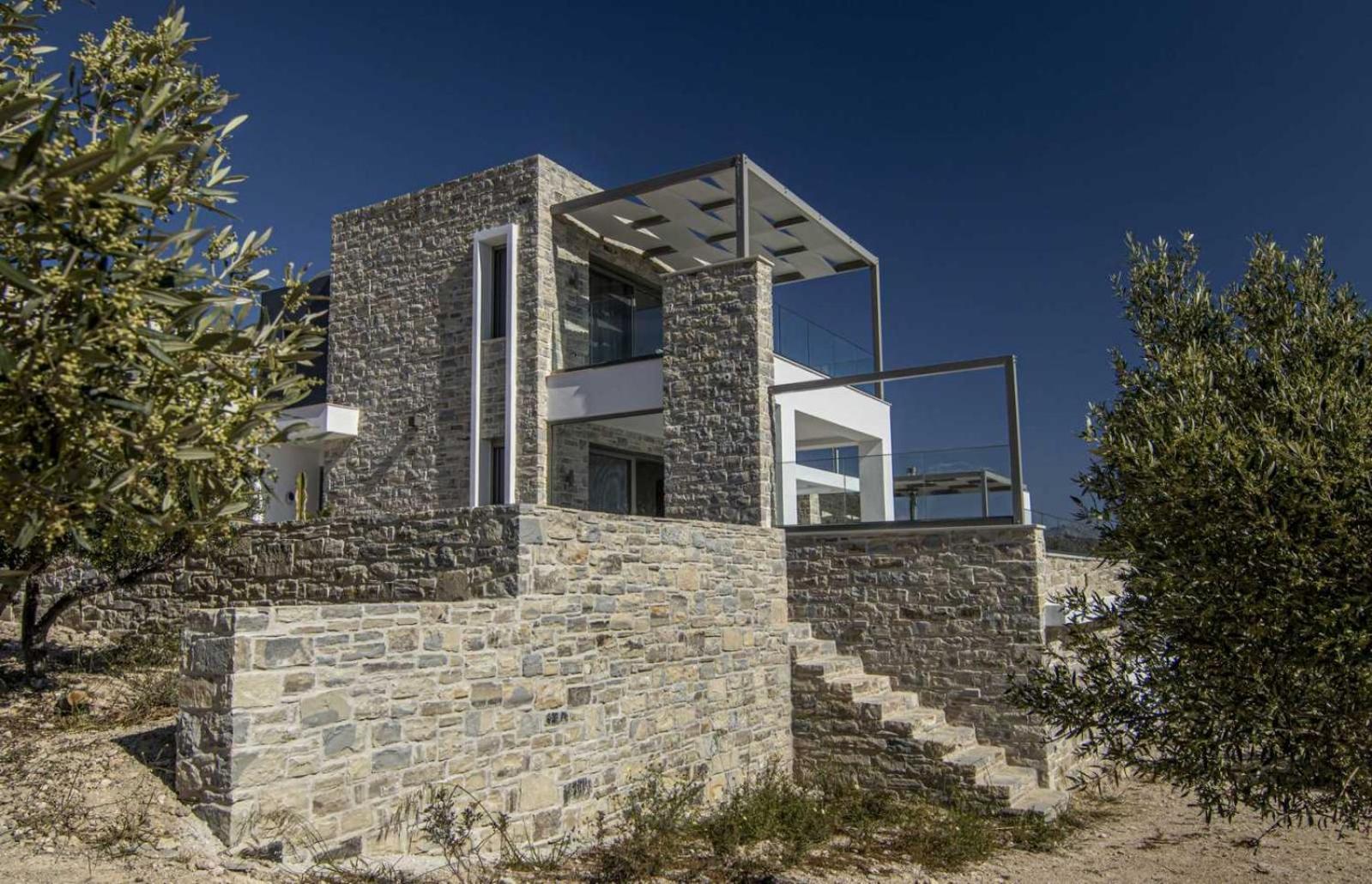 Crete Villa Paseathea, Luxurious Pool Getaway