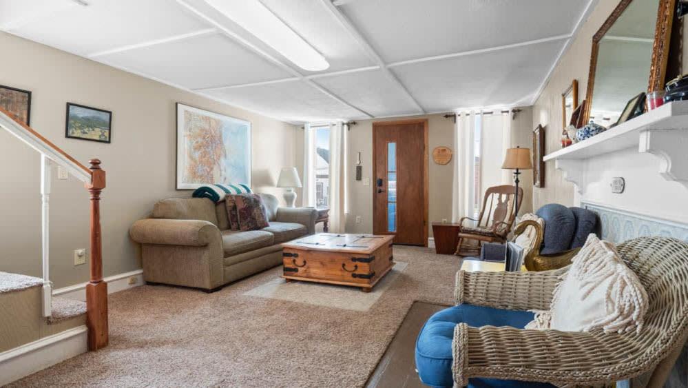Cozy house close to Main St in downtown Leadville! view 3