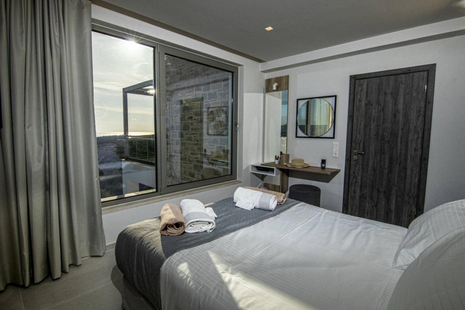 Crete Villa Paseathea, Luxurious Pool Getaway