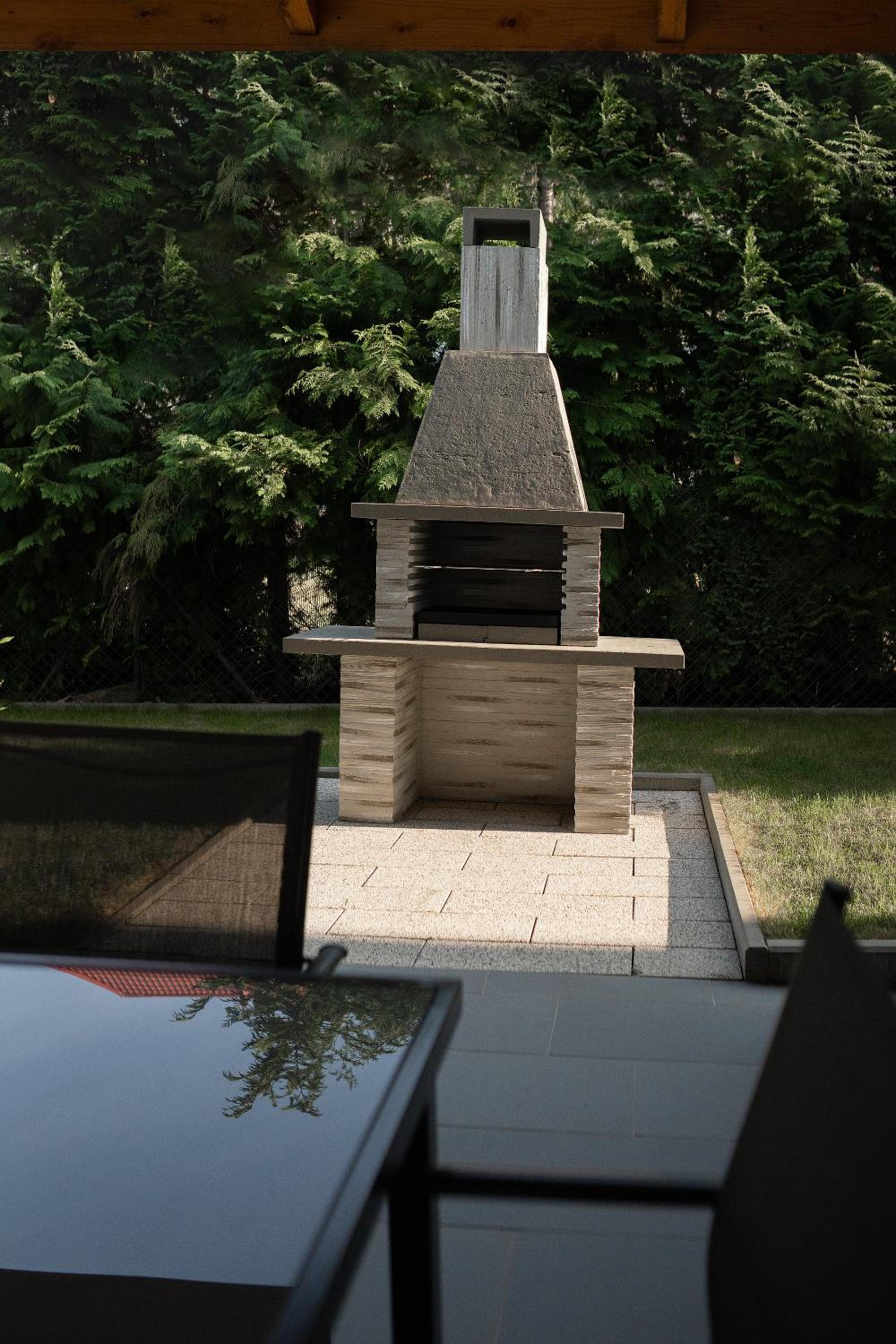 Photo 27