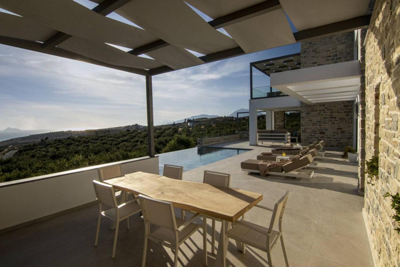 Crete Villa Paseathea, Luxurious Pool Getaway