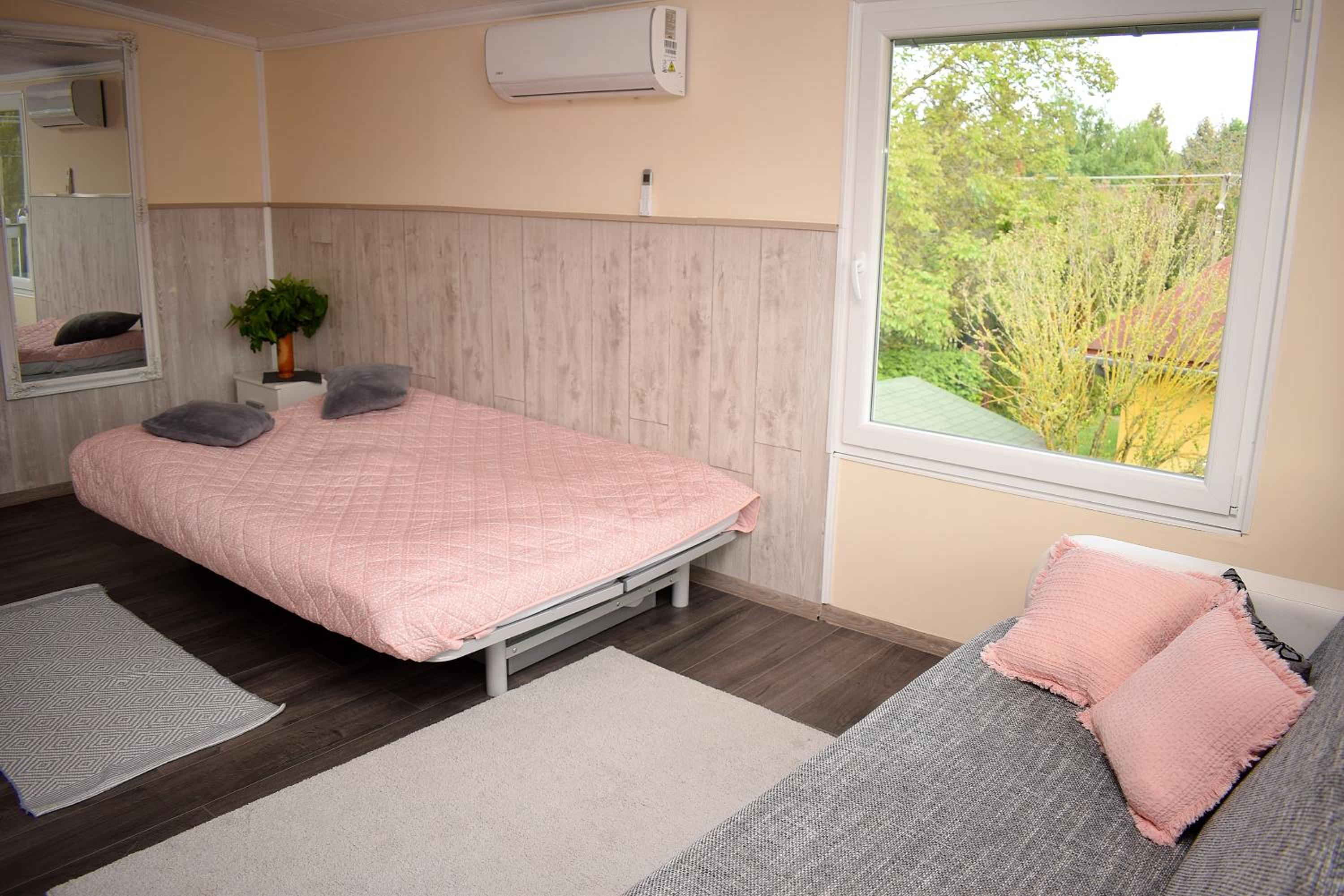 Liliom Apartman