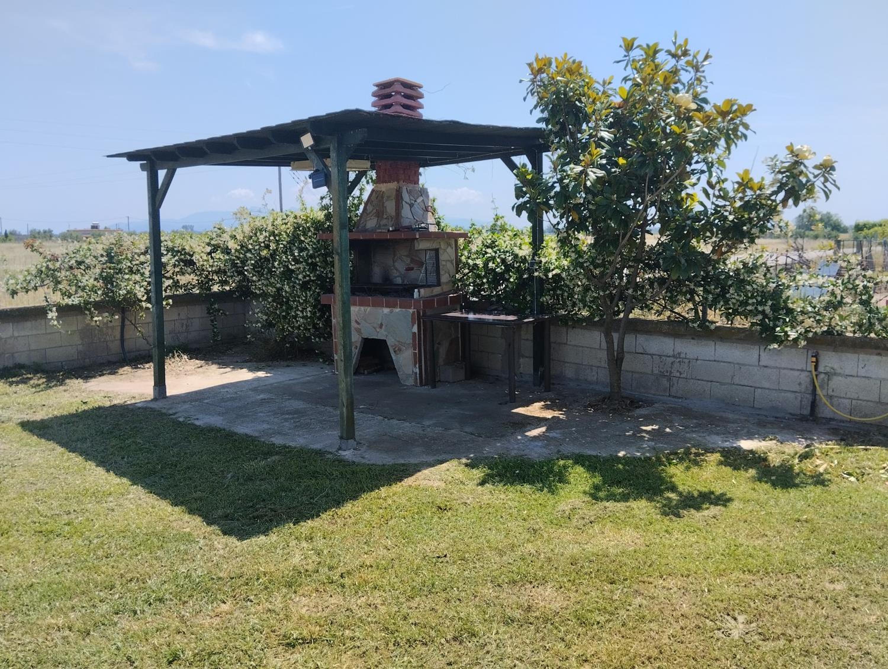 Aggela House