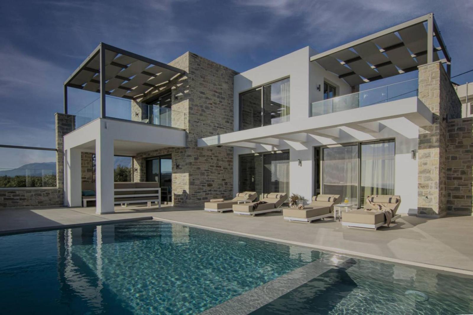 Crete Villa Paseathea, Luxurious Pool Getaway