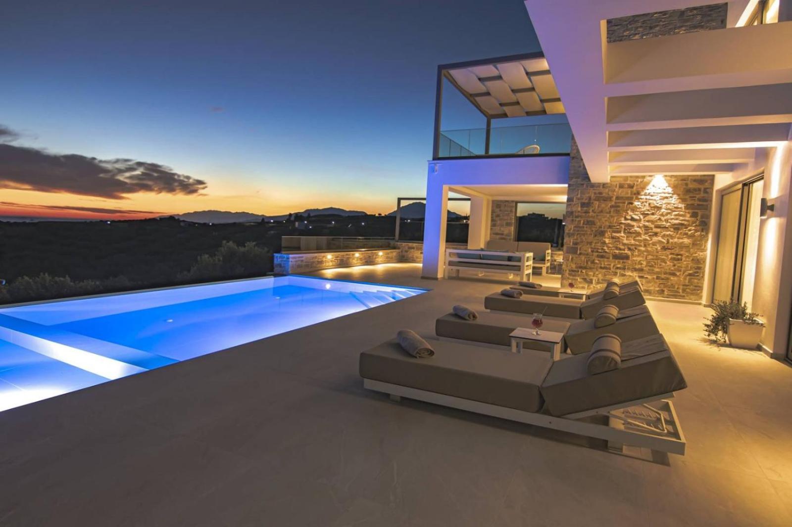Crete Villa Paseathea, Luxurious Pool Getaway