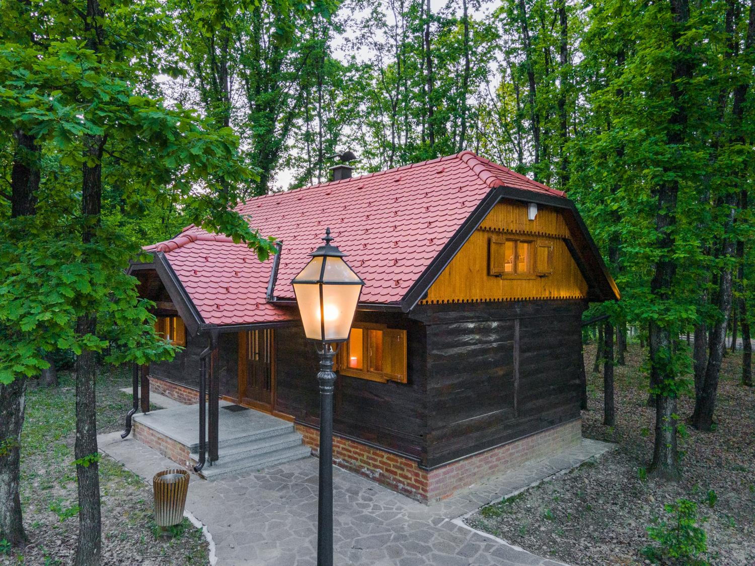 Turopoljsko imanje GUSTELNICA