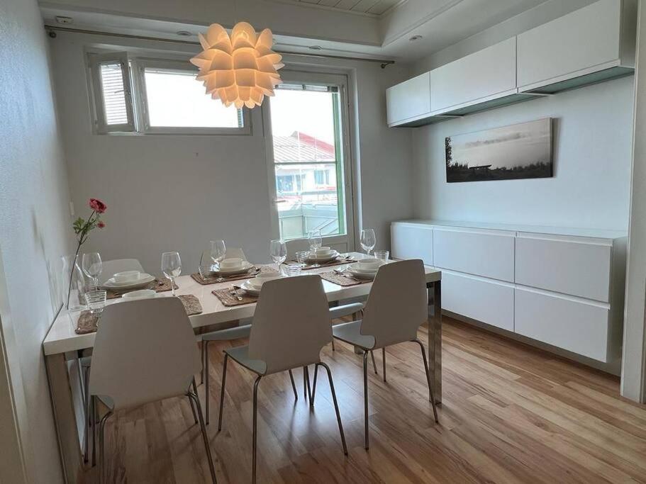 Spacious and Stylish Penthouse in Downtown Rovaniemi