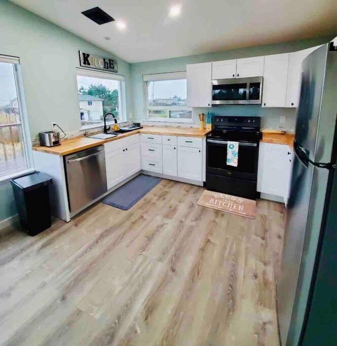 SeaHaven Beach House