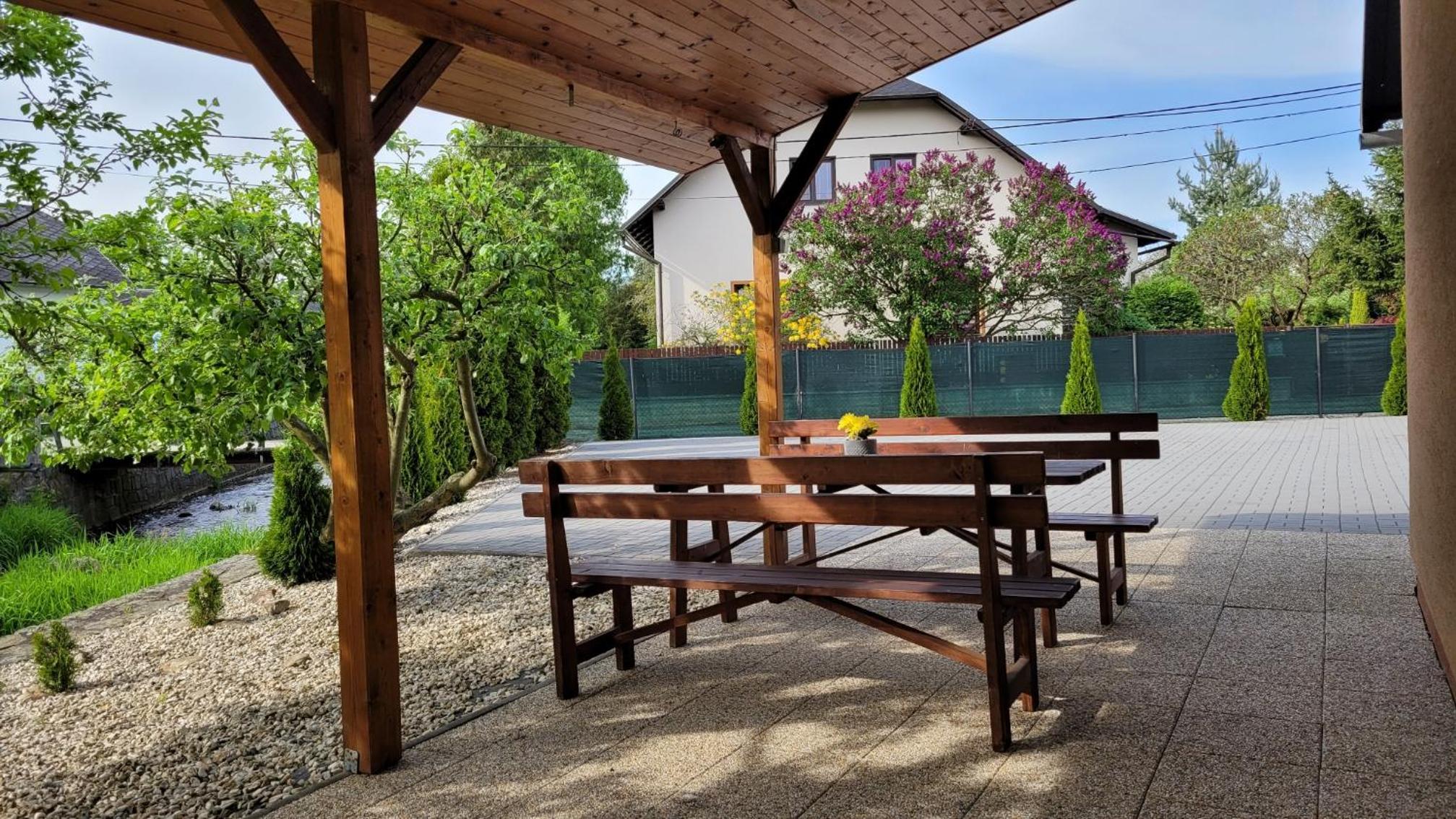 Apartmány DoLosin