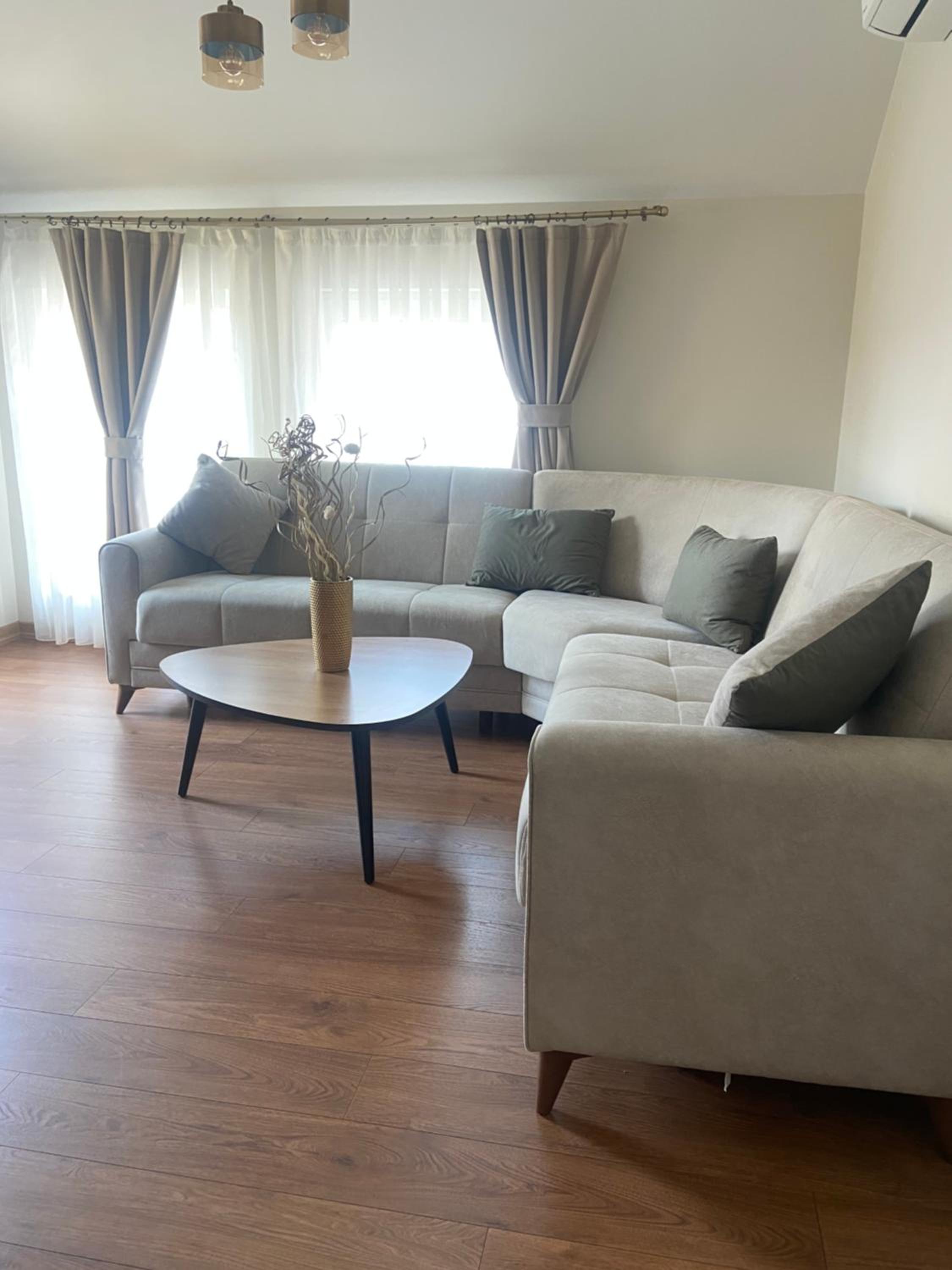 M&M Center Apartment with free parking