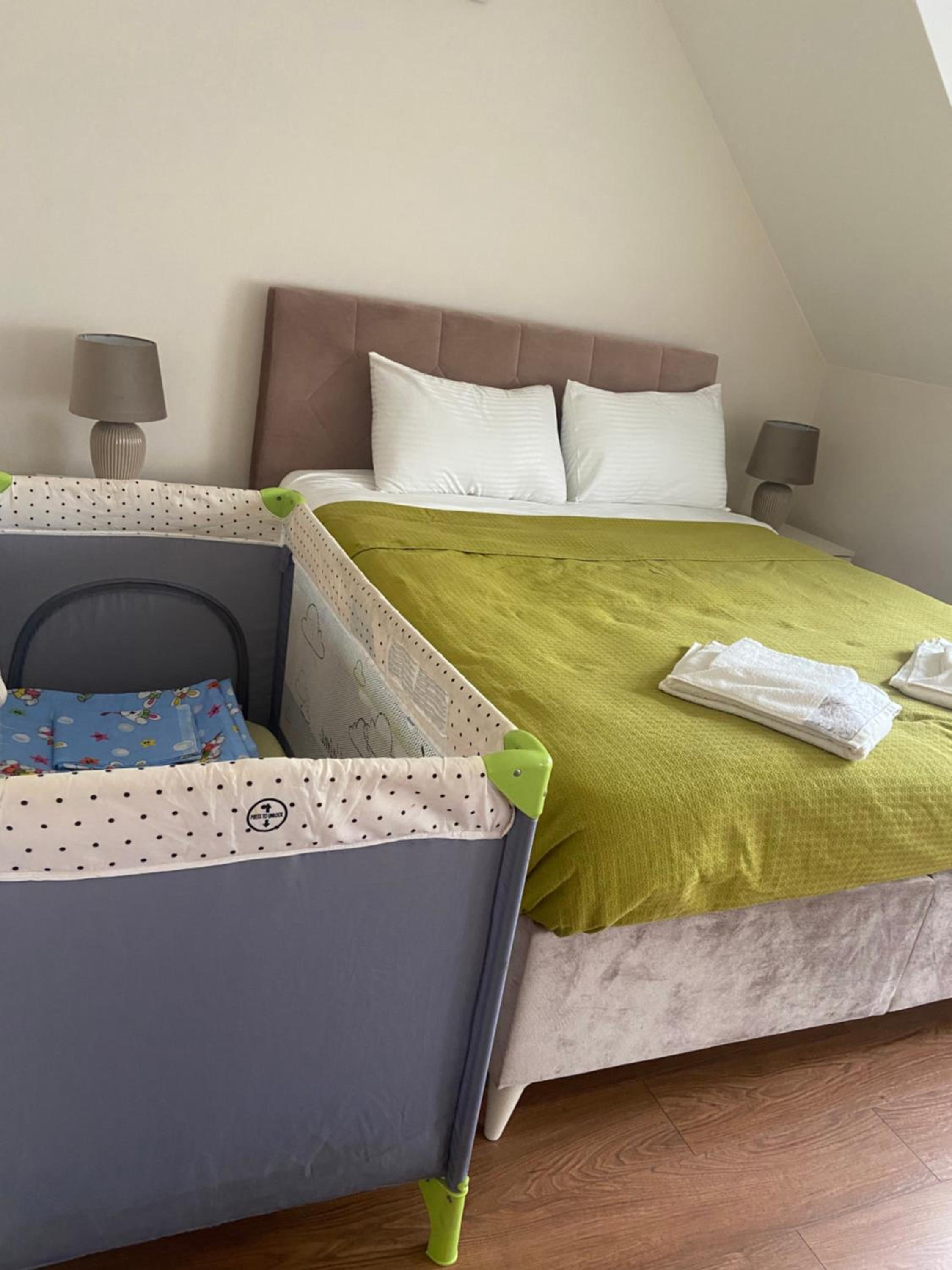 M&M Center Apartment with free parking