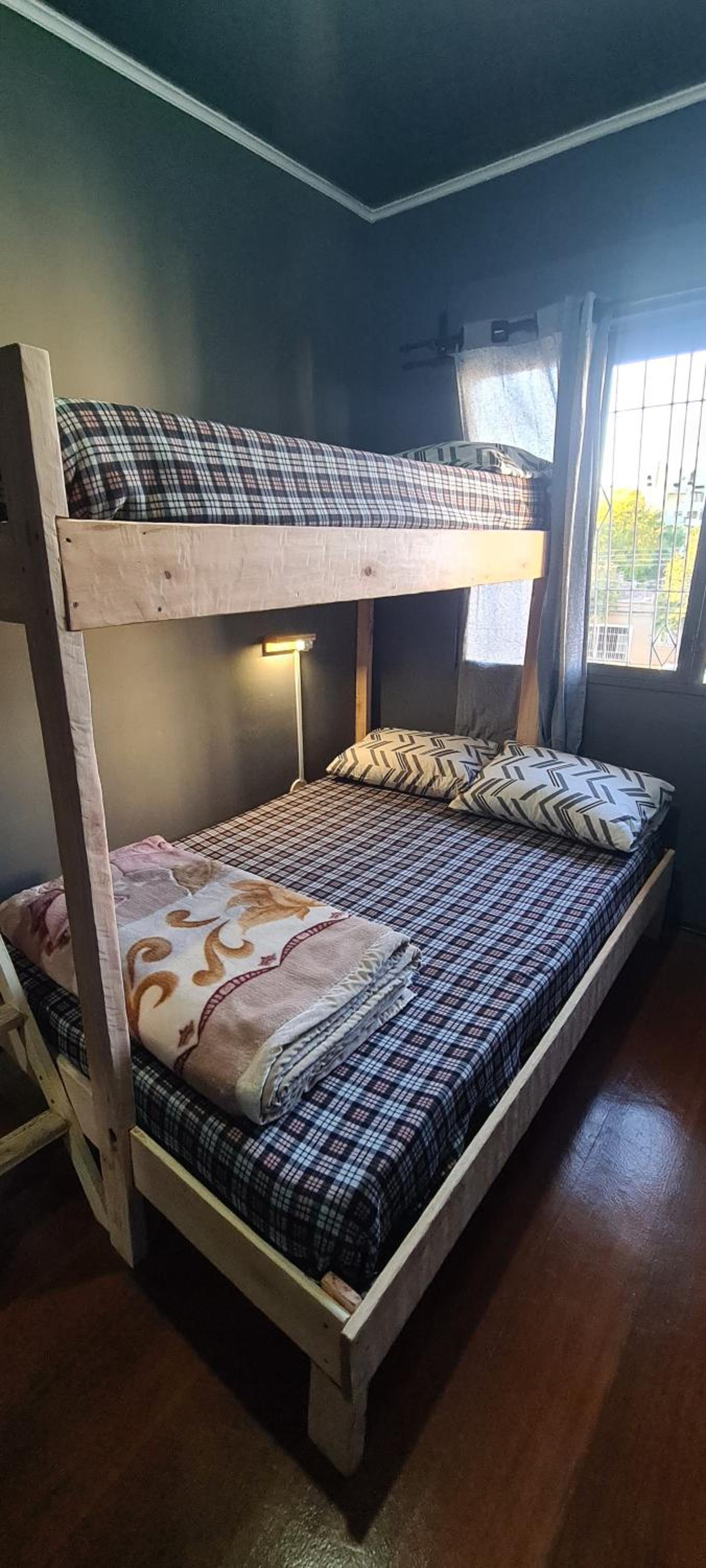 HOSTEL FAMILIA ZANATTA