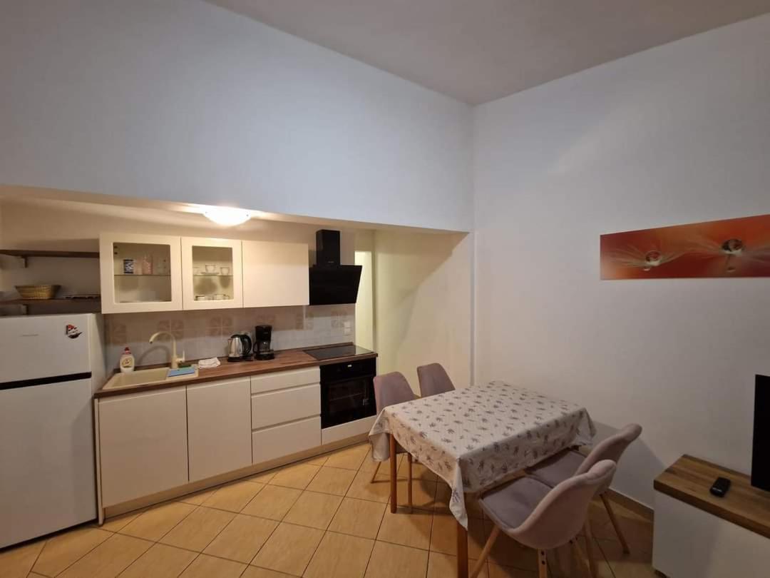 Apartments Near Sea view 3