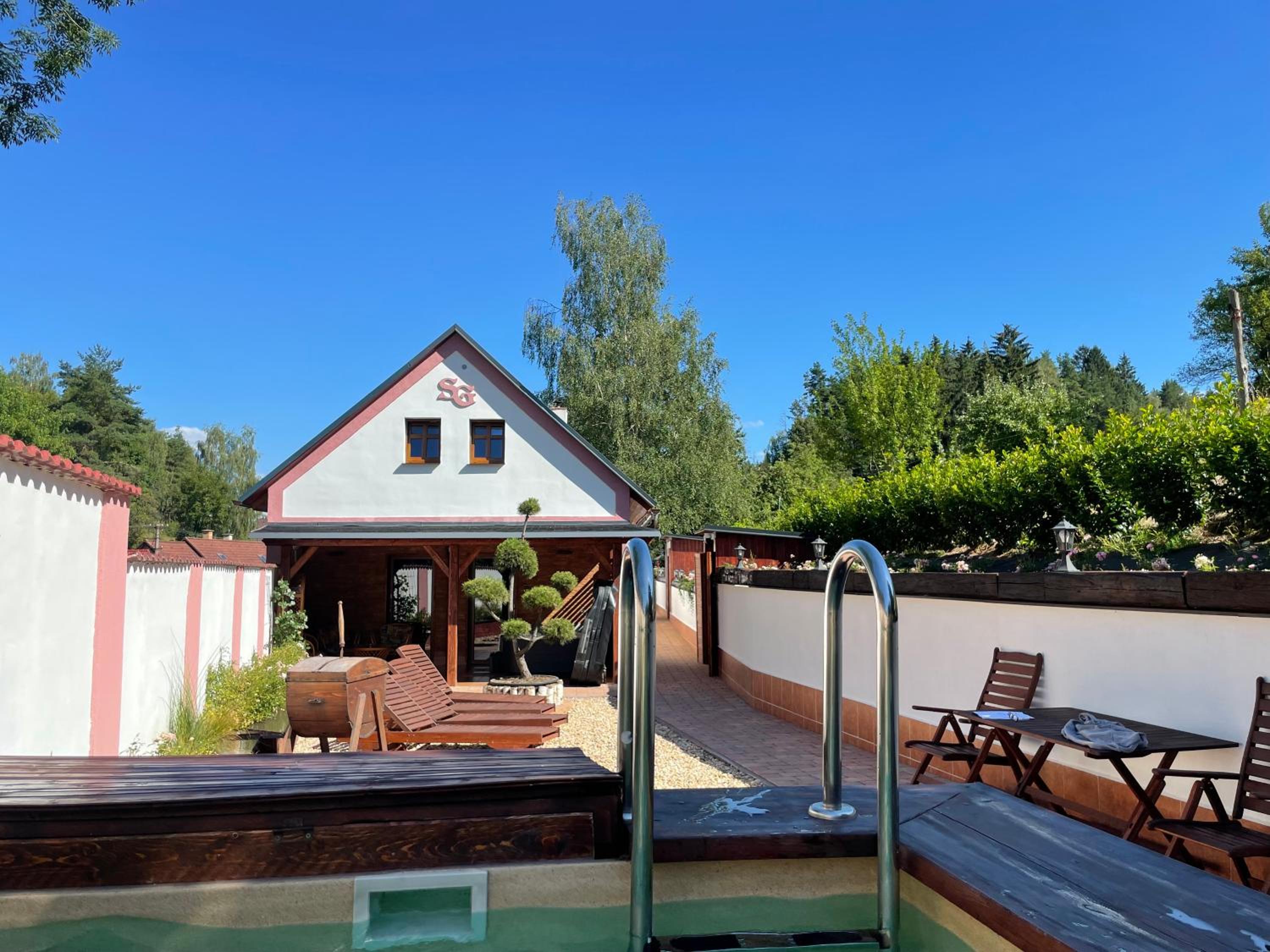 SG chalupa ŠTIKOV - Podkrkonoší - s celoročním privátním wellness