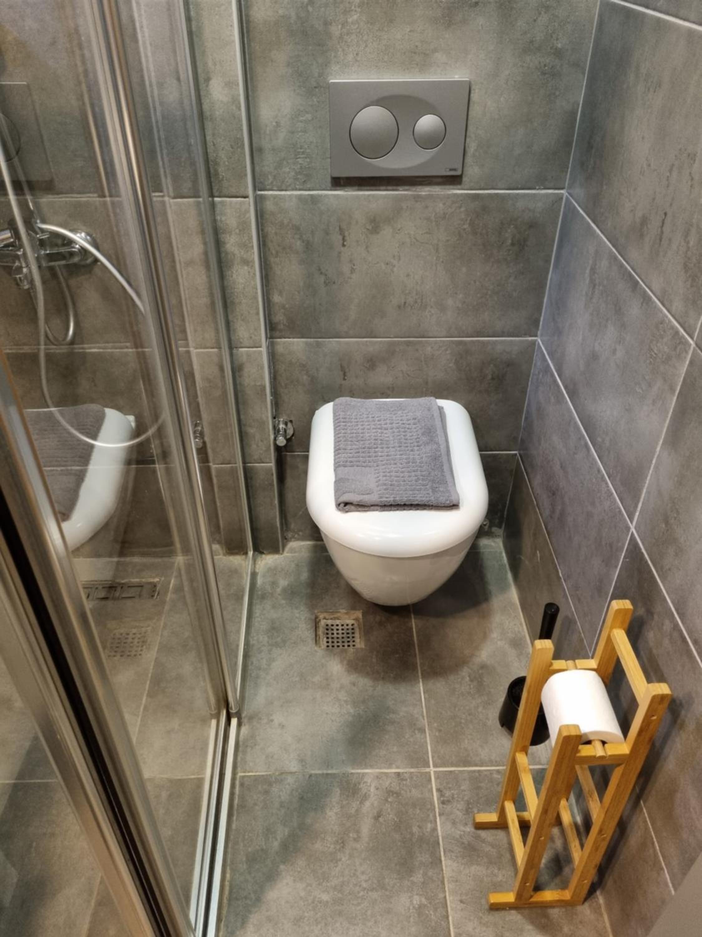 El Mundo Suites - Image 12