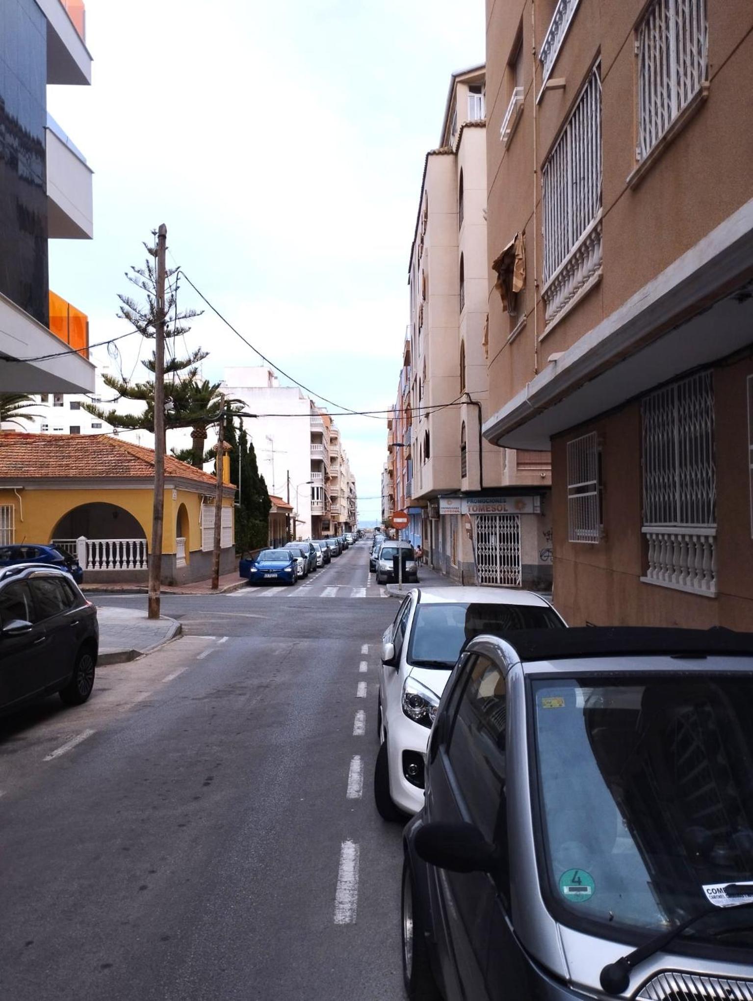 Modern Apartment 3mins walk to Playa del cura beach view 2