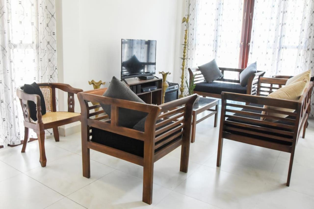 Sanmi Home Rentals Battaramulla