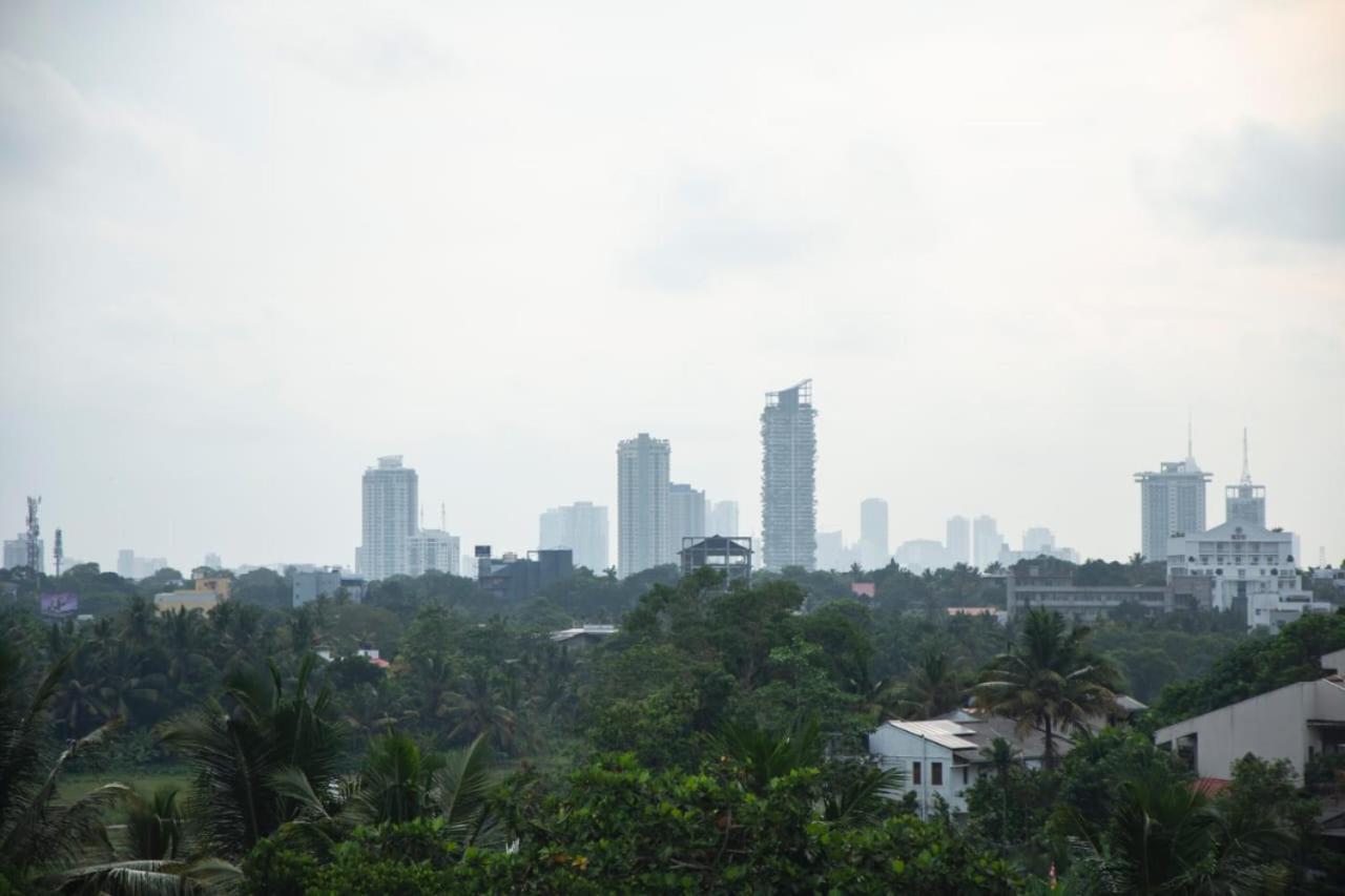 Sanmi Home Rentals Battaramulla