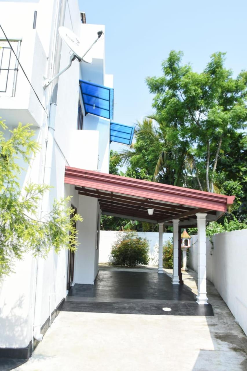 Sanmi Home Rentals Battaramulla