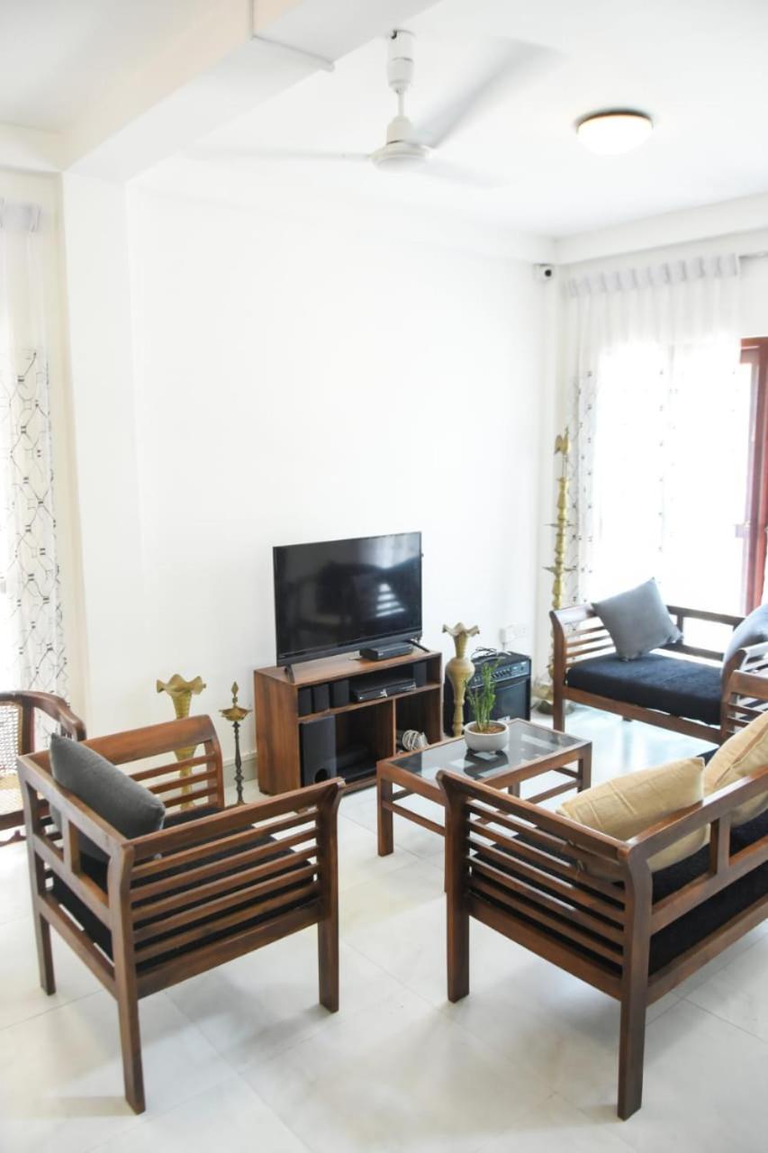 Sanmi Home Rentals Battaramulla