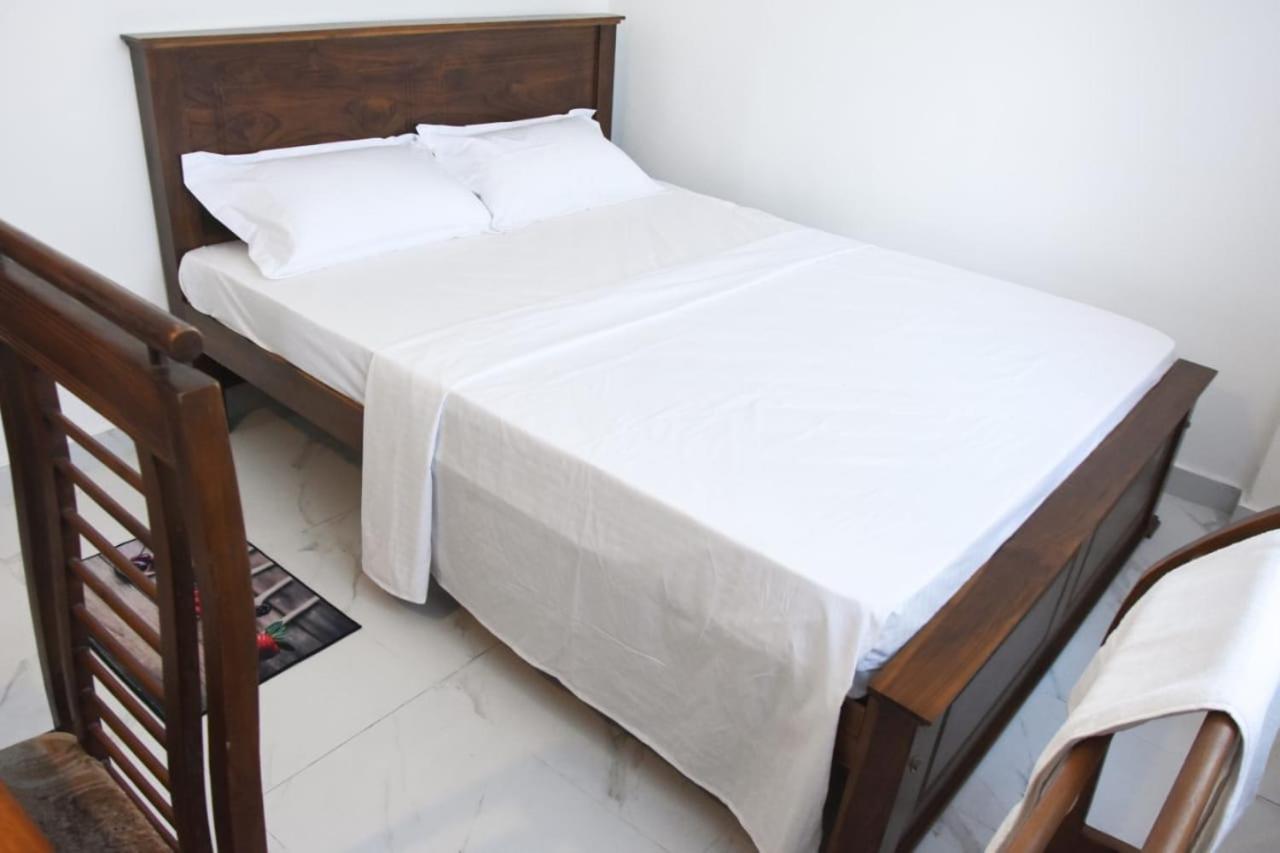 Sanmi Home Rentals Battaramulla