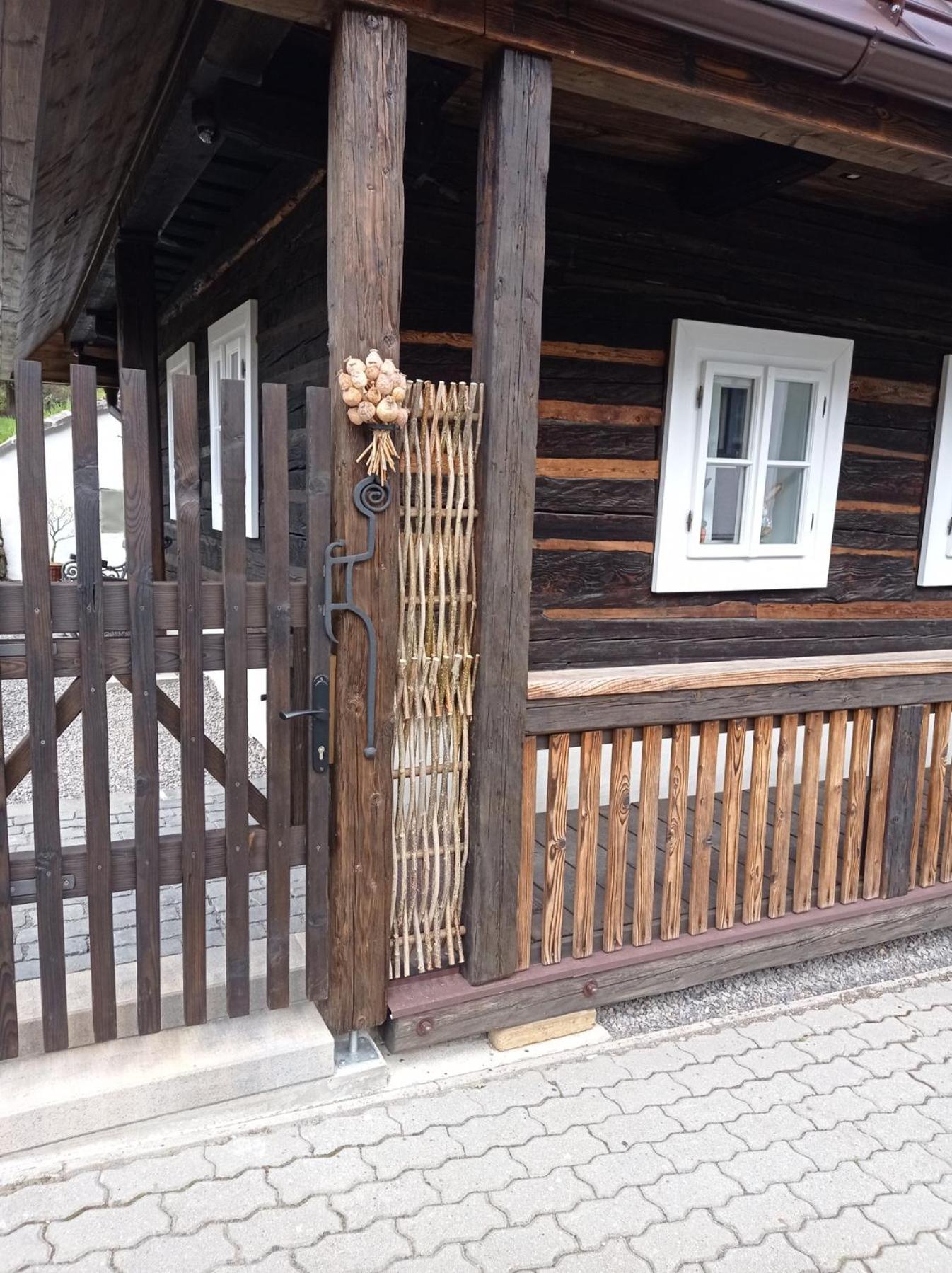Photo 42