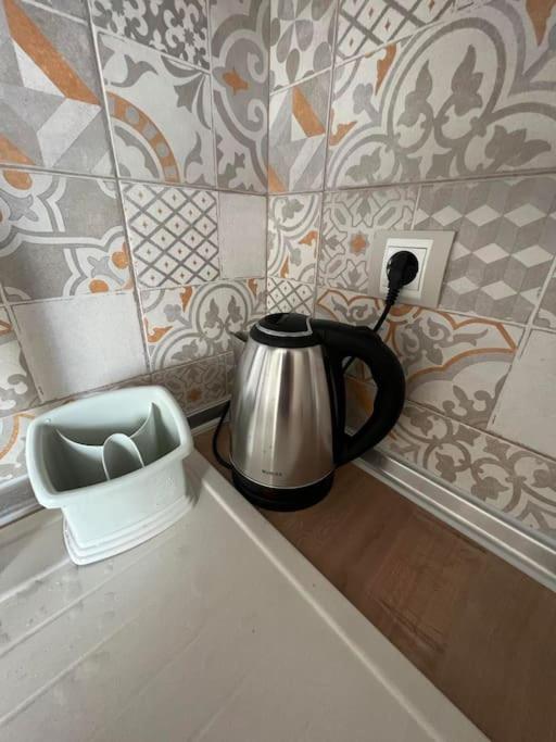 Sea Vibes - Modern Apartment Near the Beach & City Center, Burgas