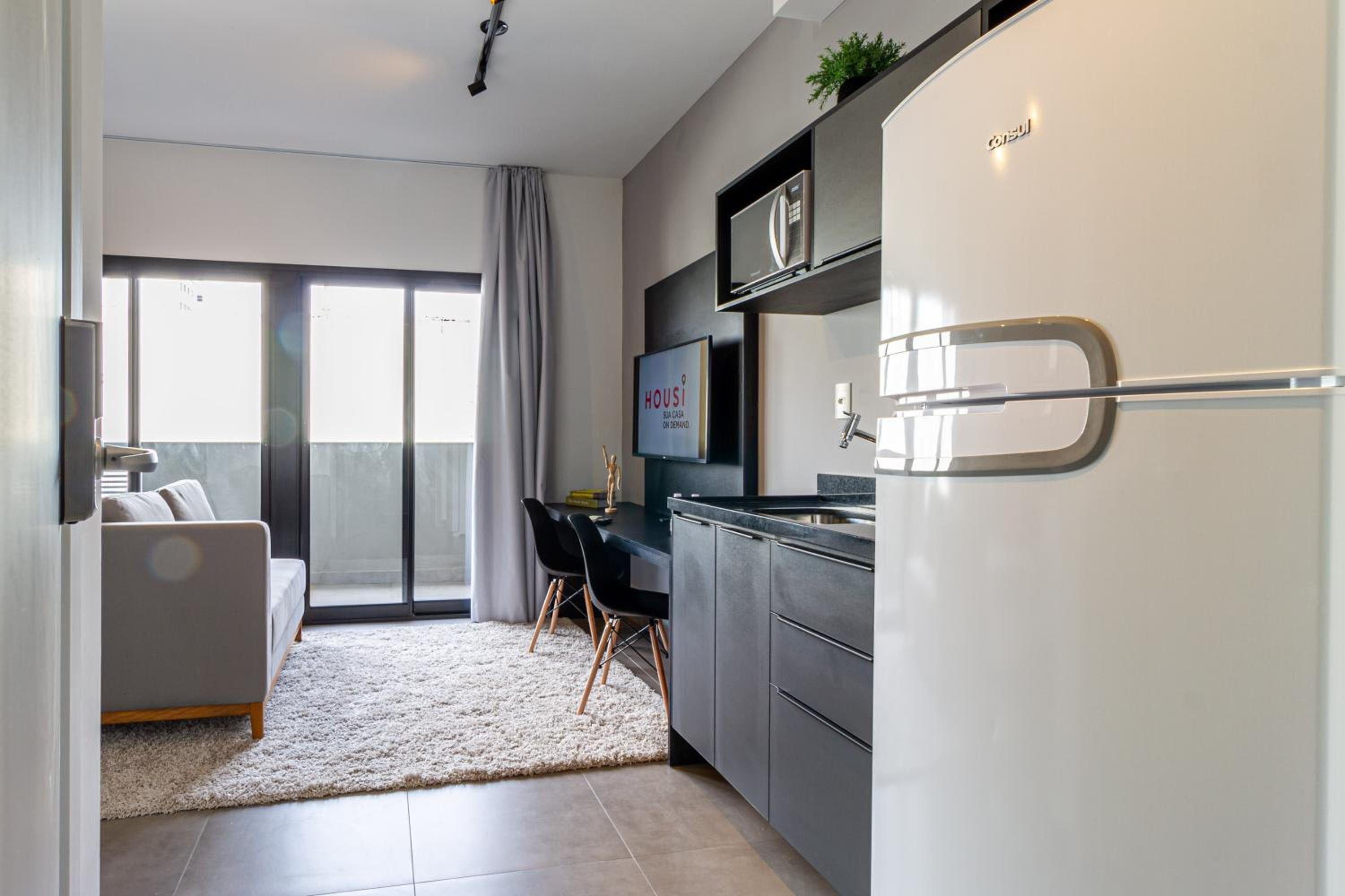 360 VN Capote Valente by Housi