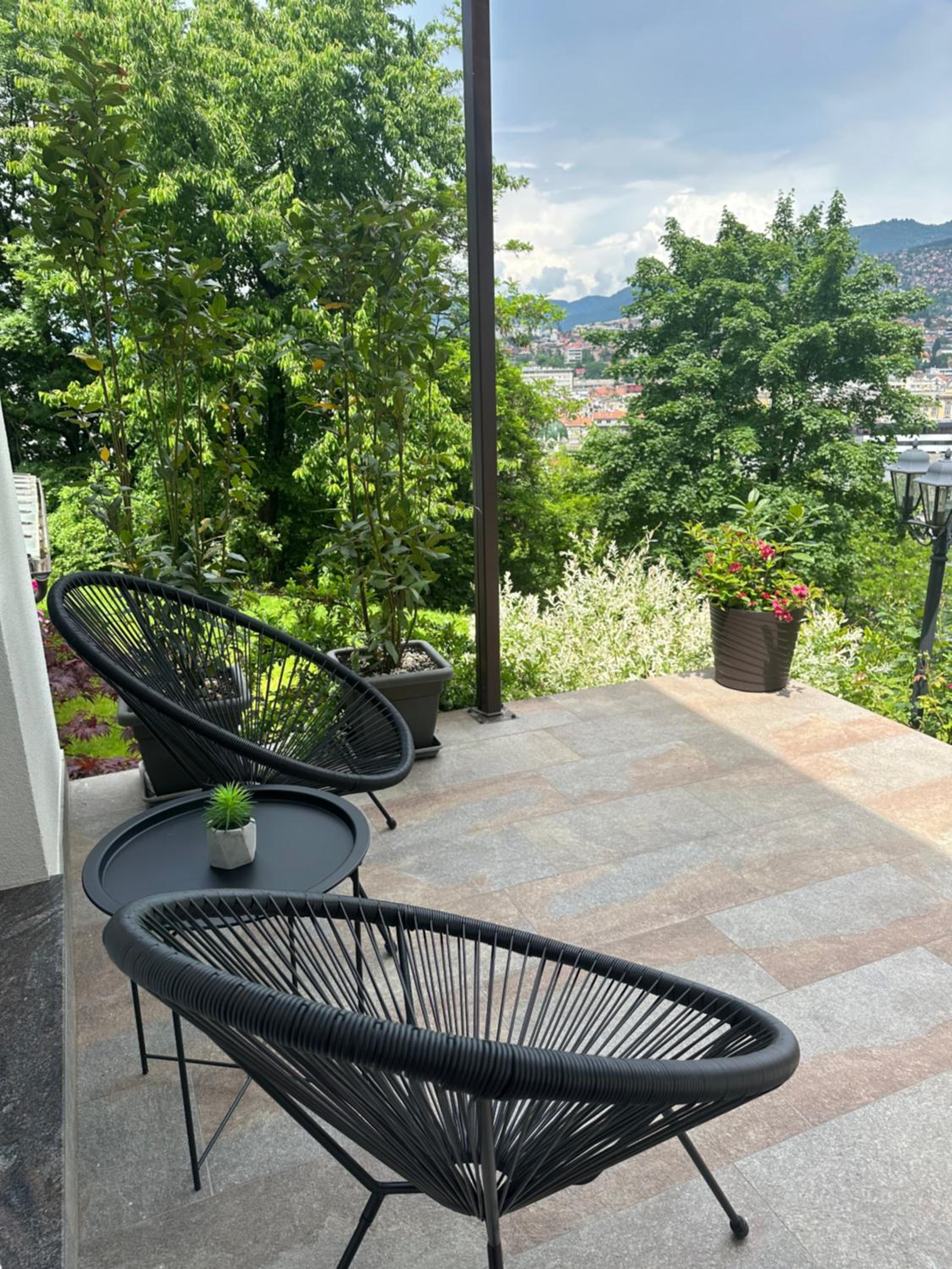 Residence 33
