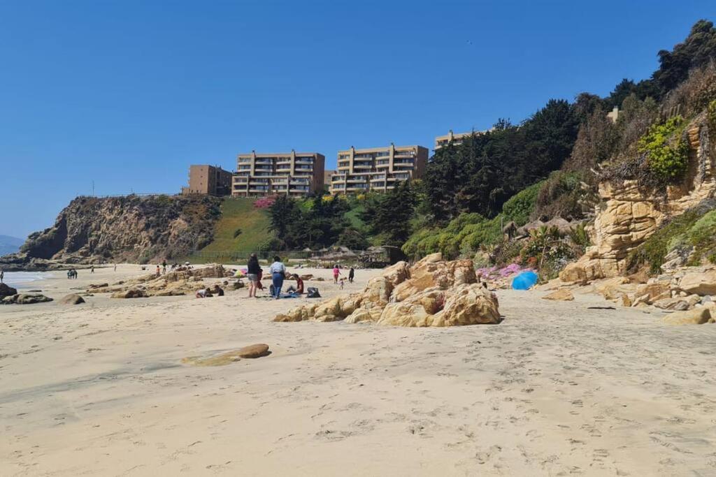 Condominio Cau Cau, Horcón, Depto 13G, 2D-1B, con acceso directo a playa