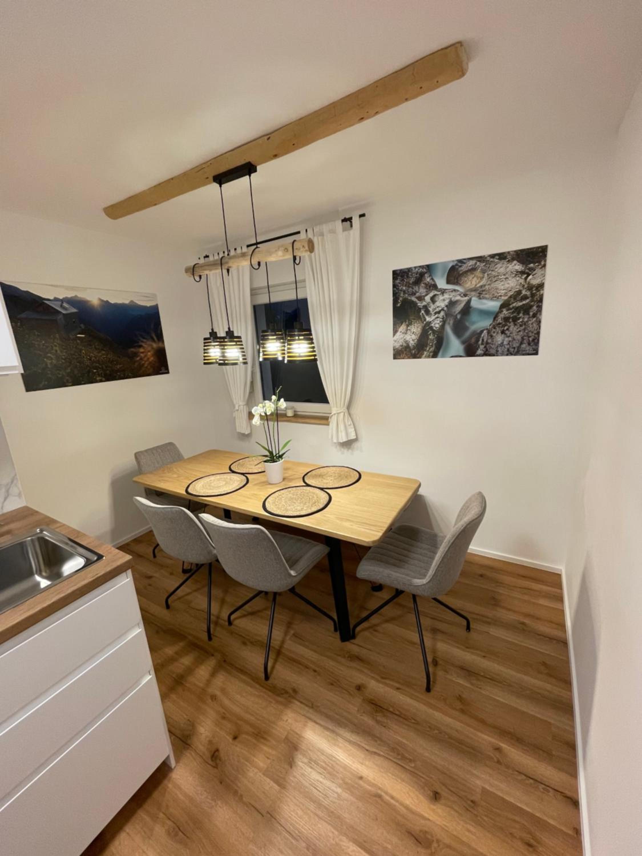 Apartma Guide 360 view 3