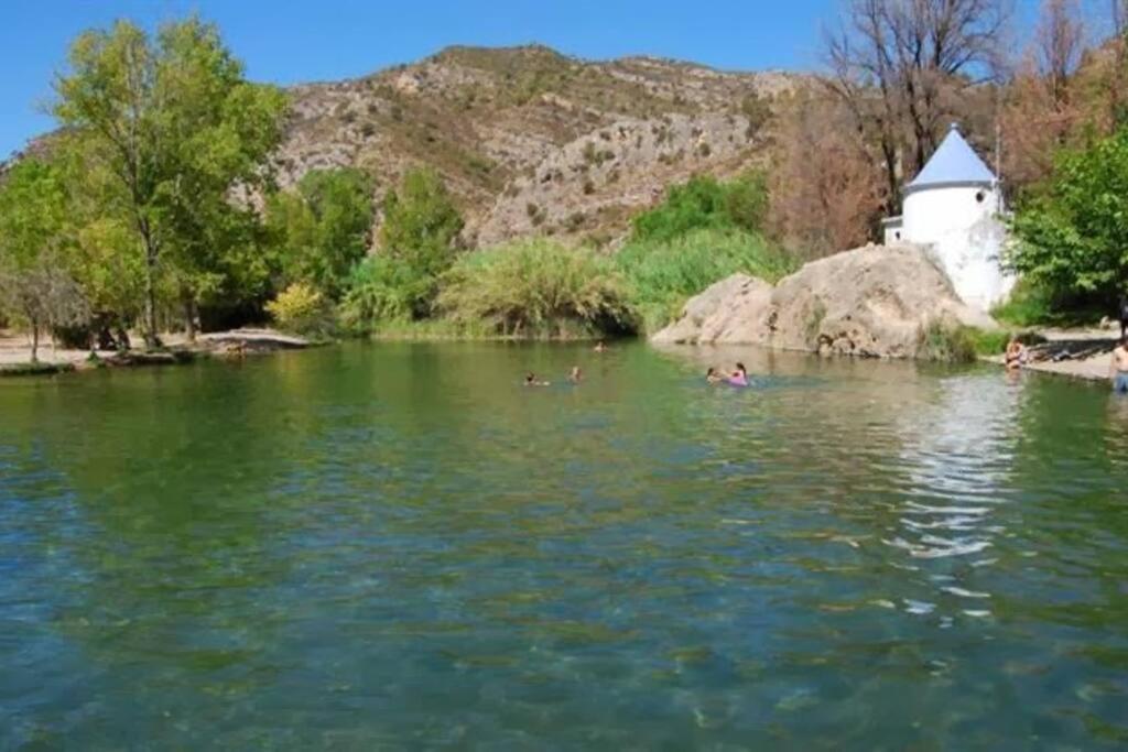 Mountain Retreat with stunning terrace views