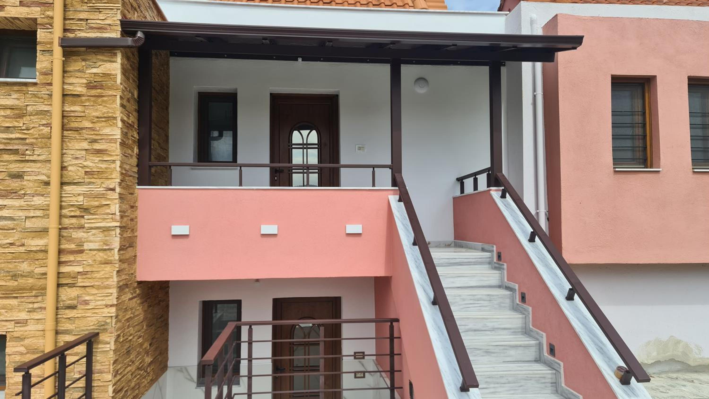 Sunny Mountain Apartments Ierissos Greece