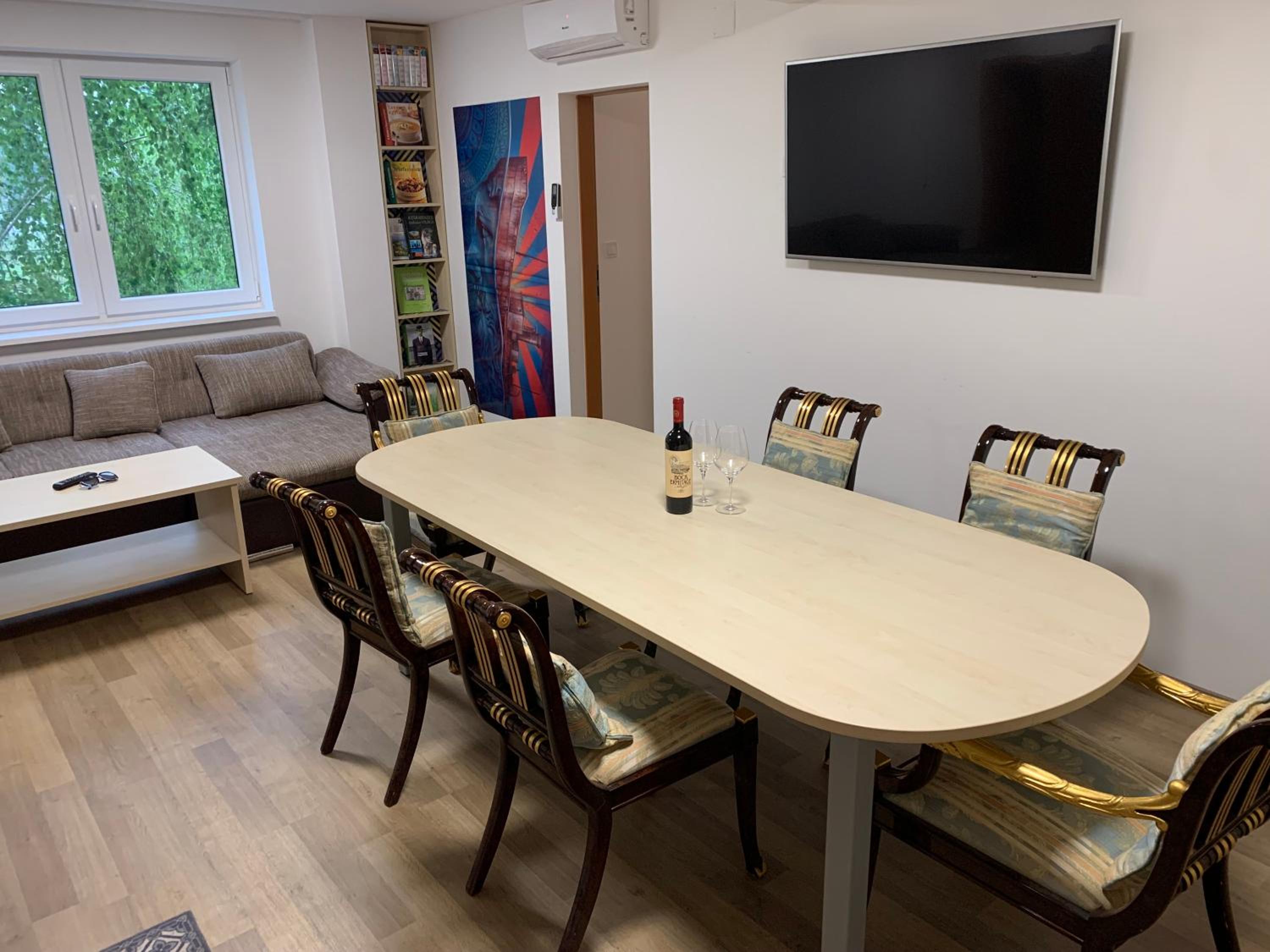 meeting & event spaces