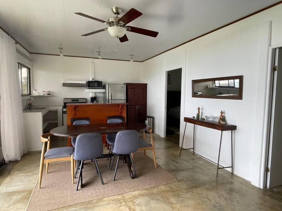 Casa Felipe, lake view-cottage
