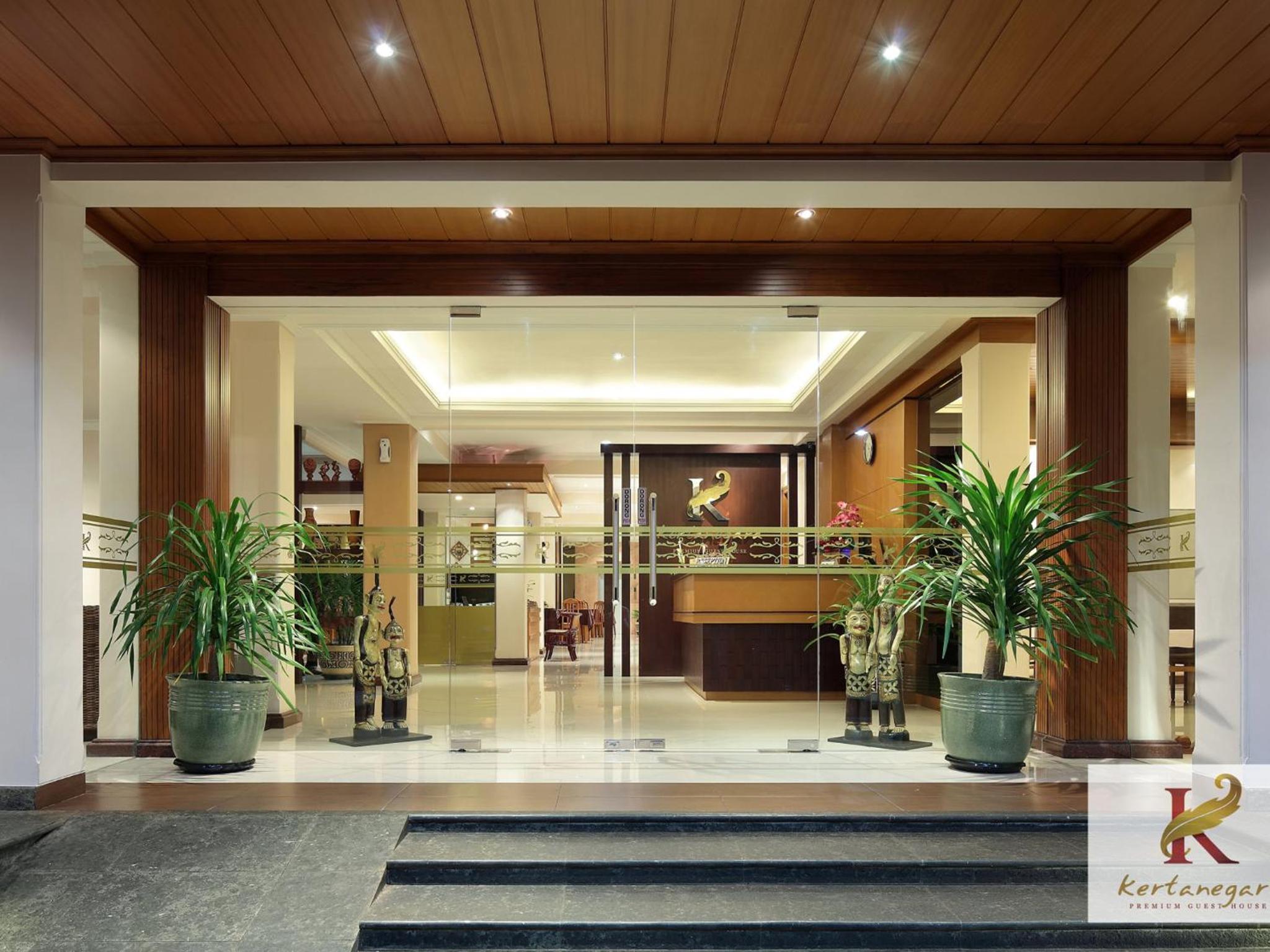 Kertanegara Premium Guest House