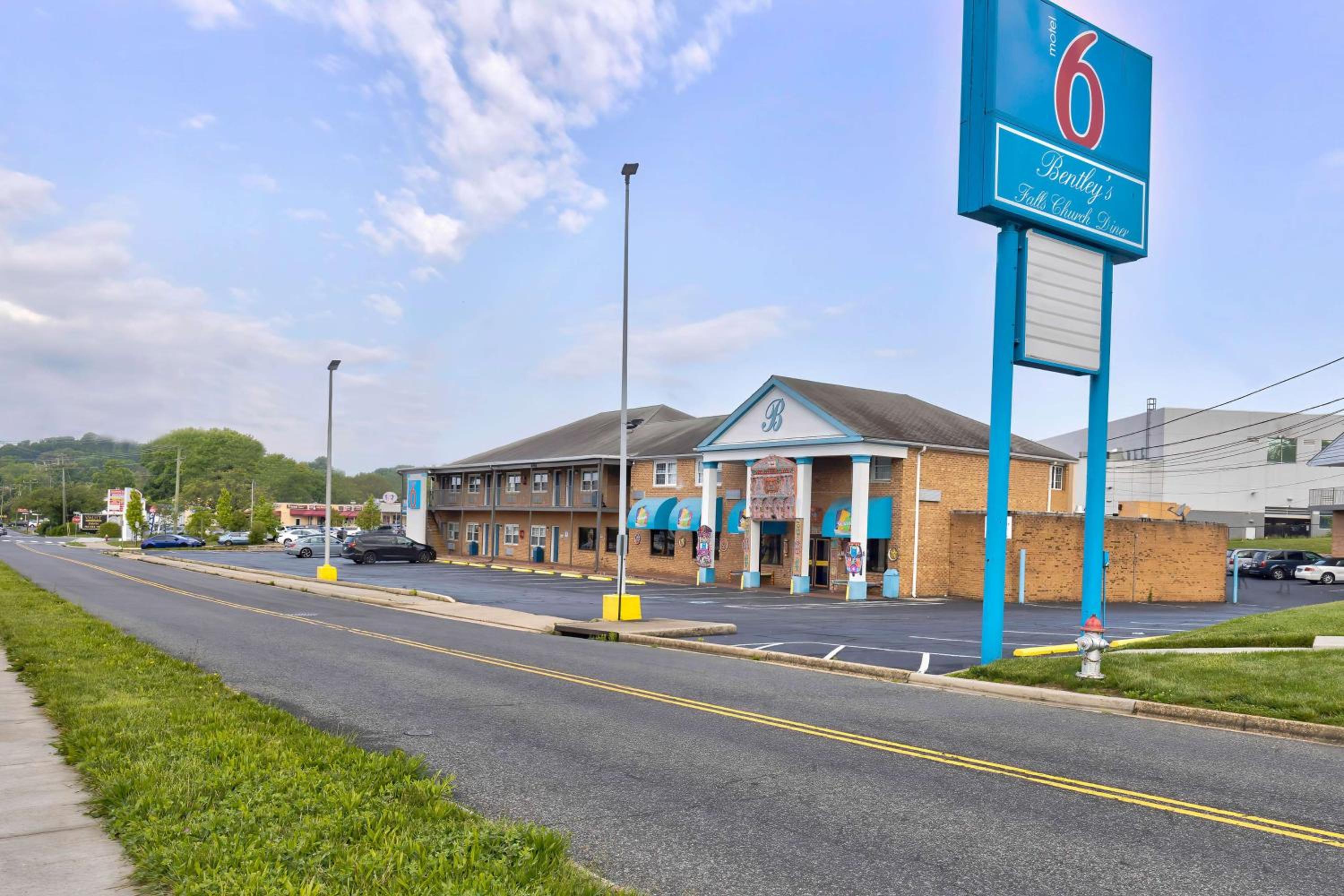Motel 6-Falls Church, VA - Arlington Boulevard - Property Image 28