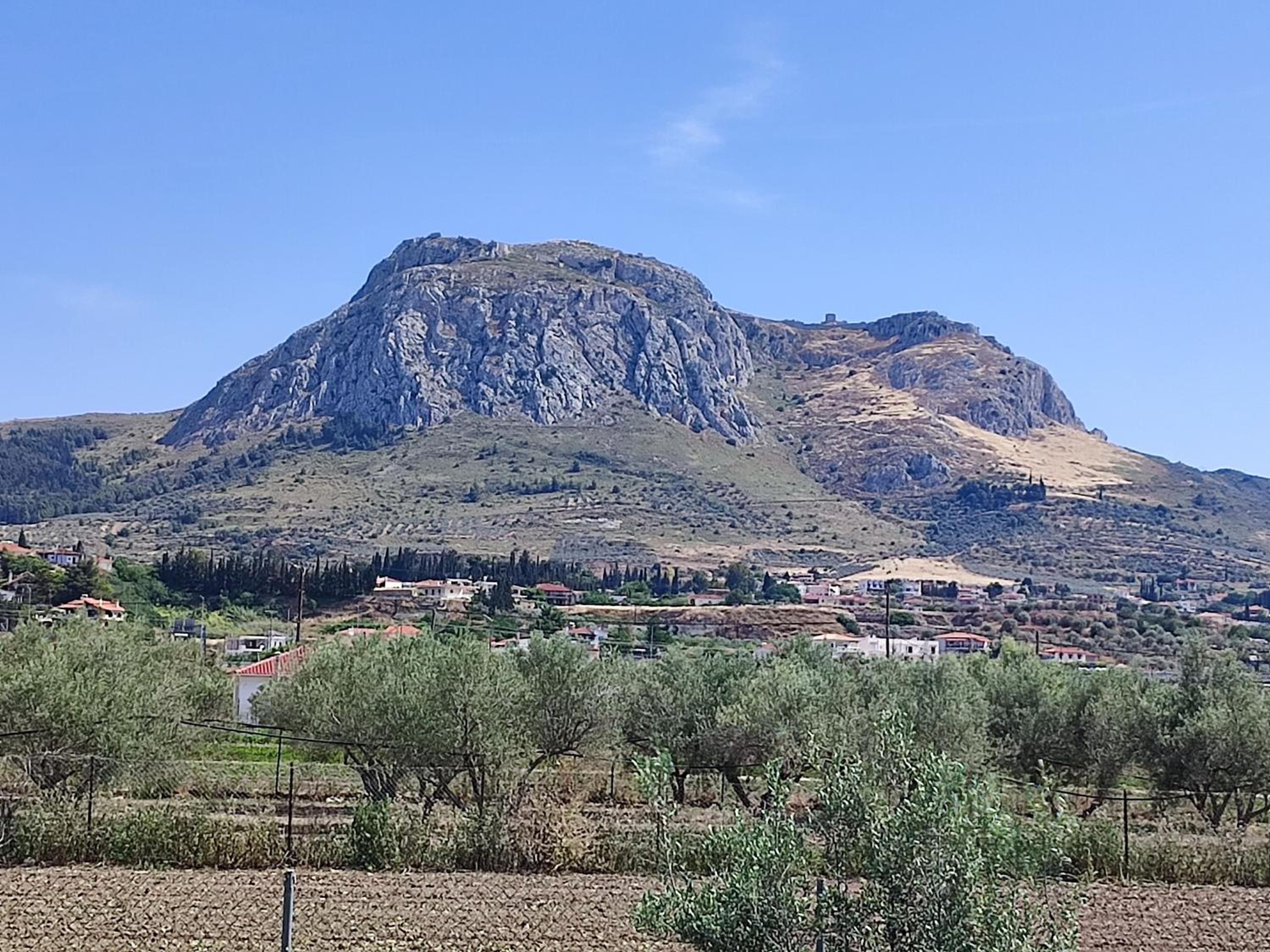 Akrokorinthos View House