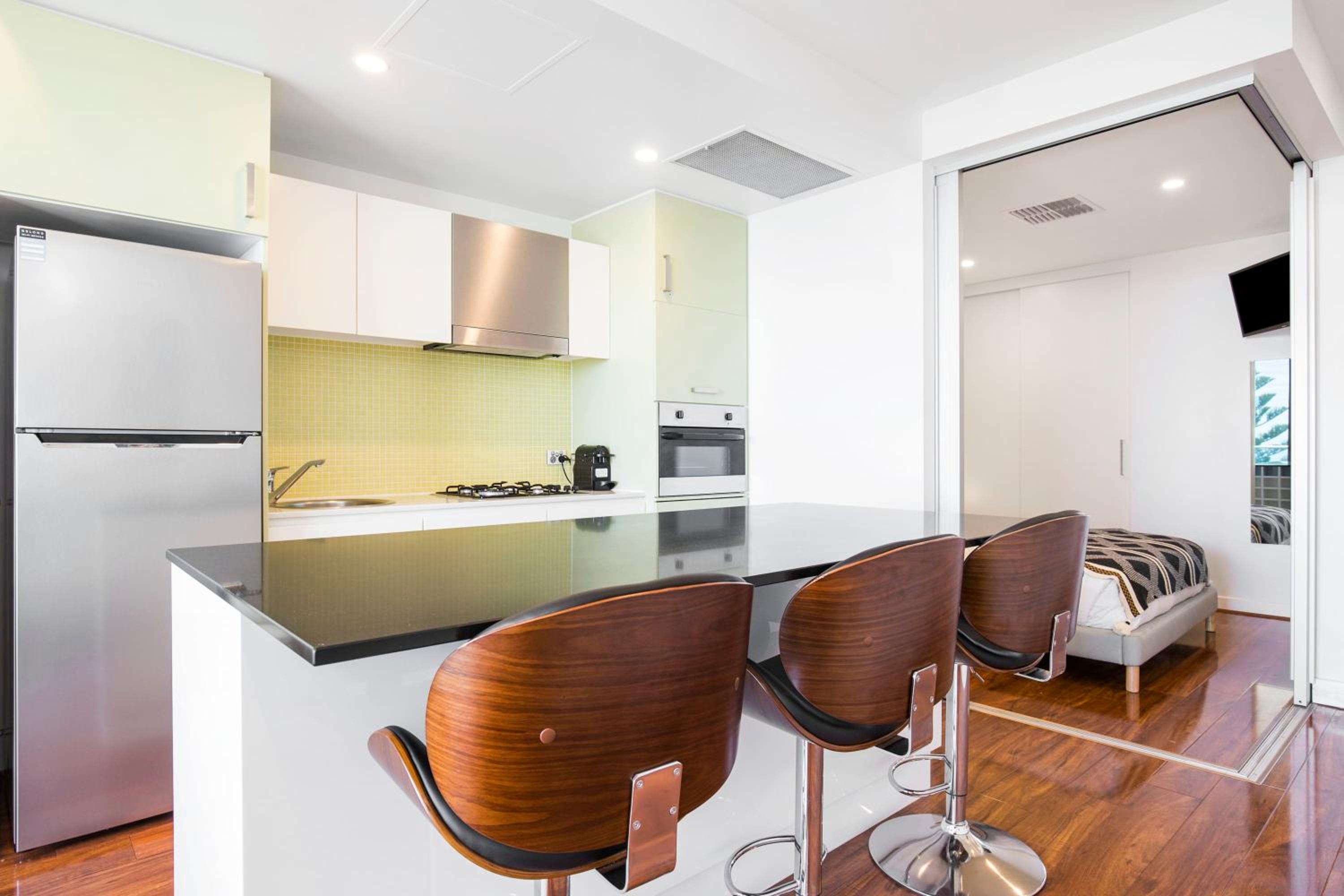 Coast on Colley 1BR Glenelg