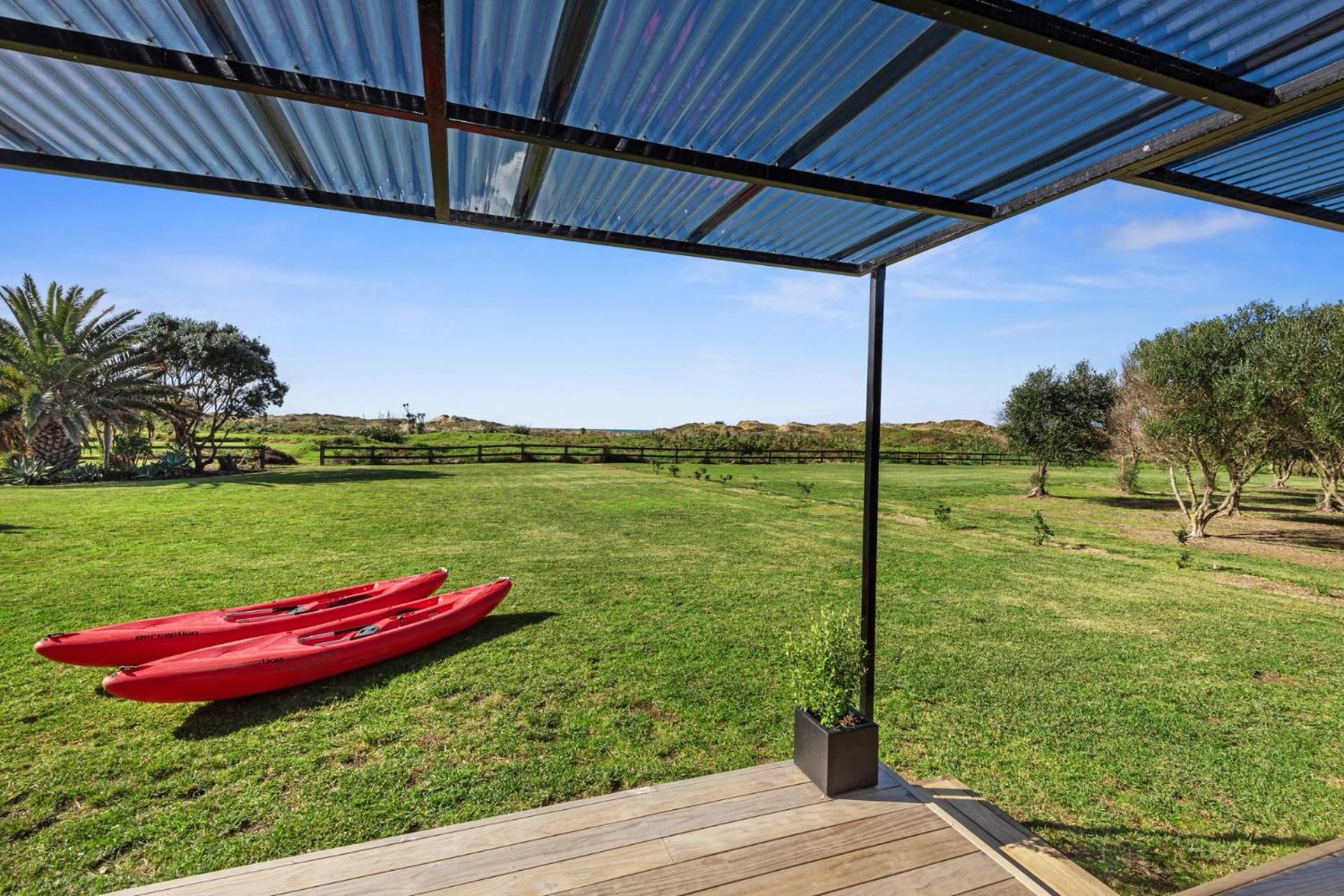 Peace in Paradise - Tokerau Beach Holiday Home view 4