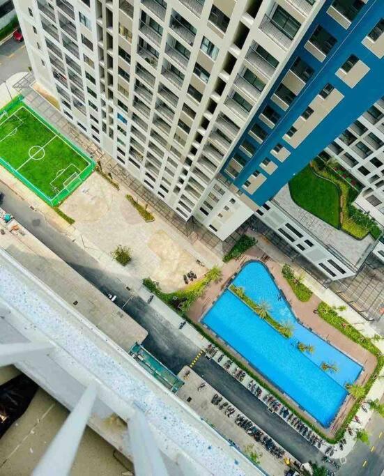 APARTMENT: 2 Phòng Ngủ, Giường Lớn,2WC, Swimming pool, Di An City