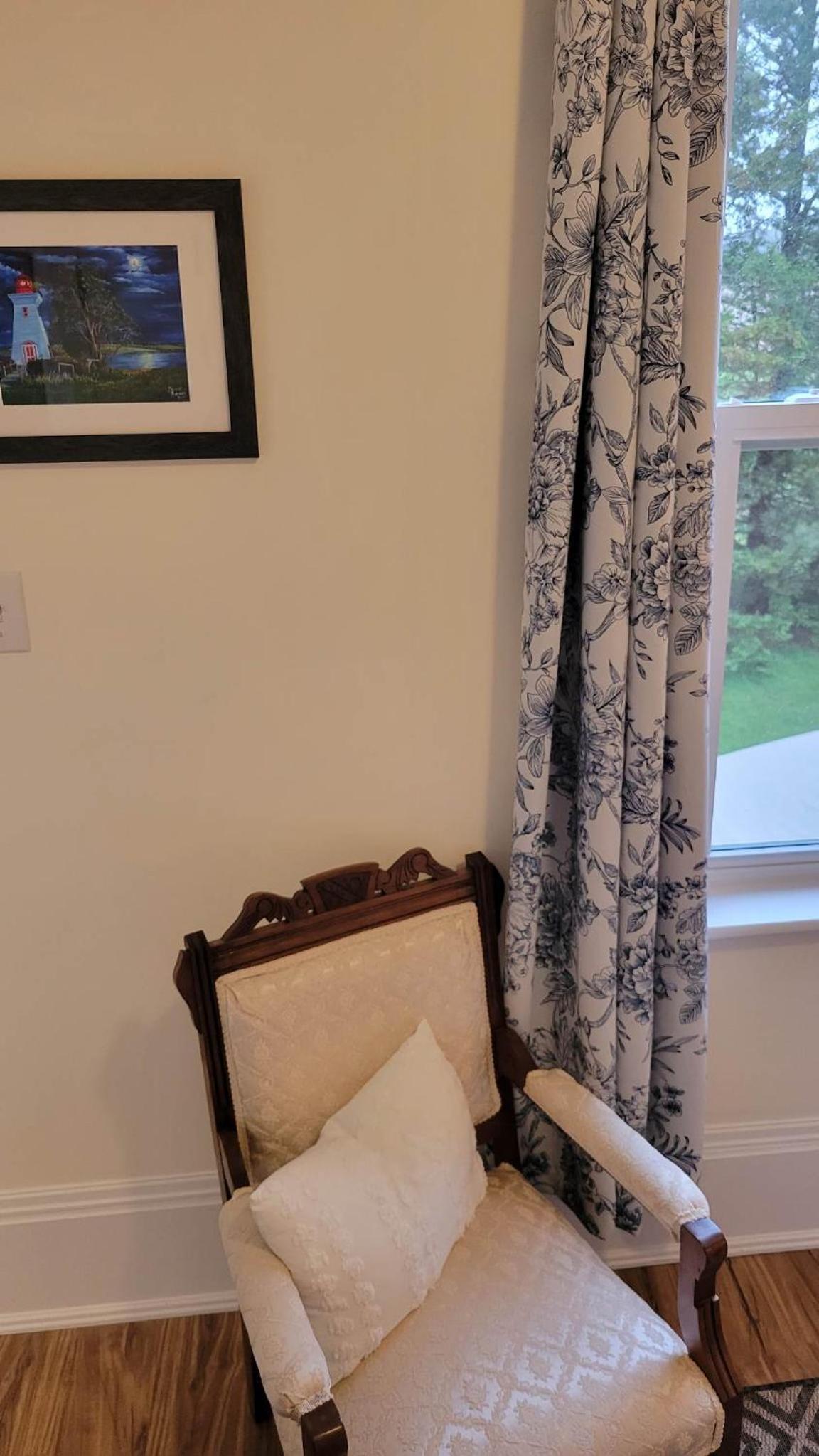 Clinton Pond Bed and Breakfast