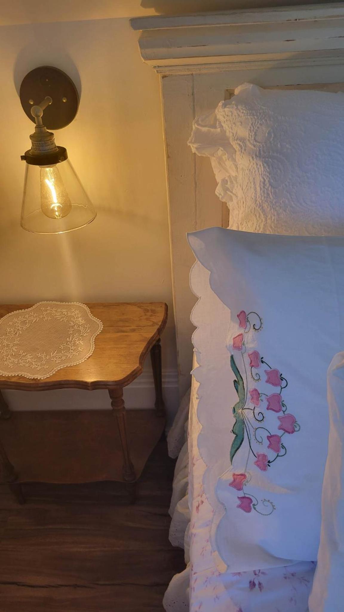 Clinton Pond Bed and Breakfast