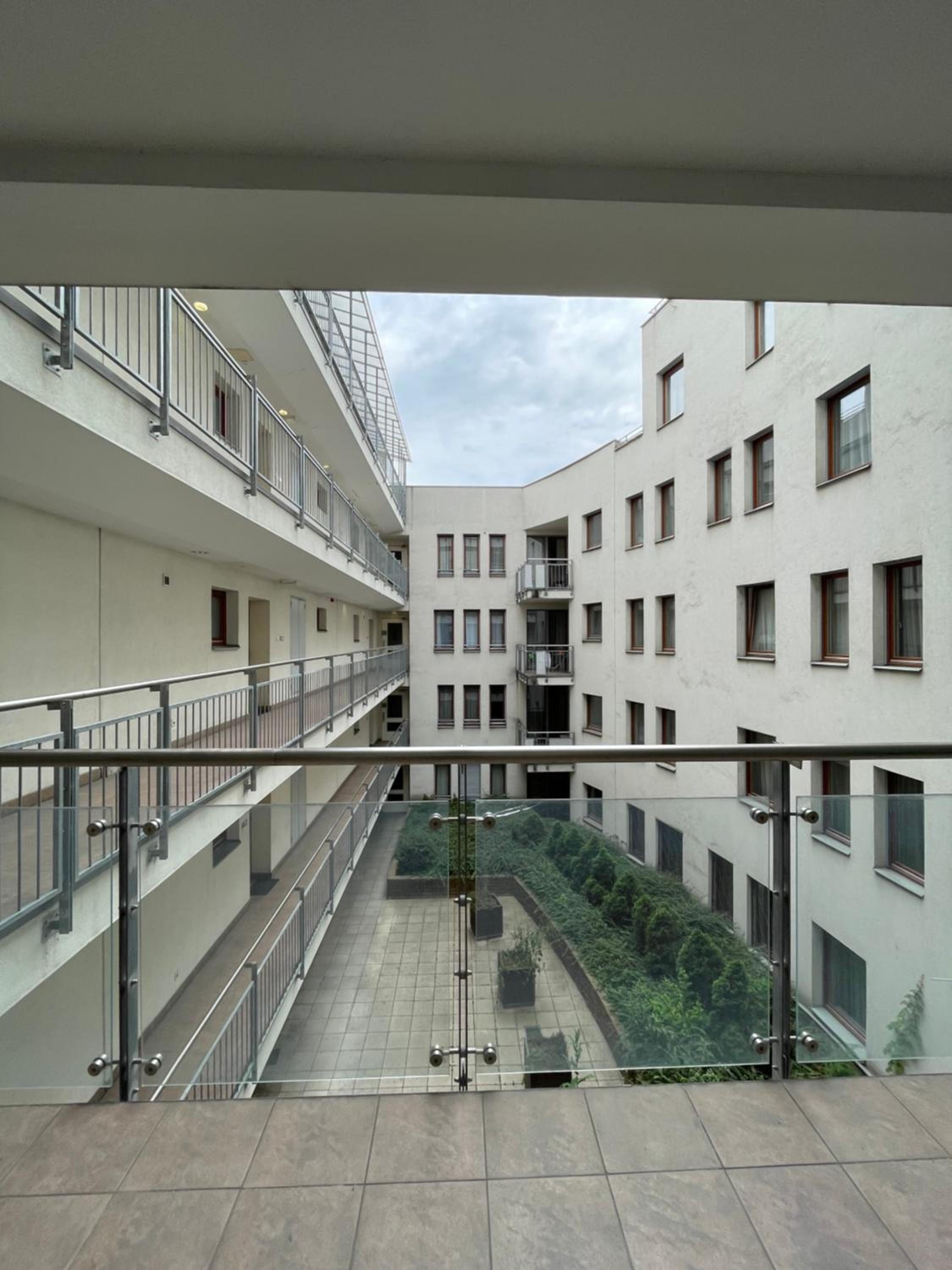Central apartment with balcony